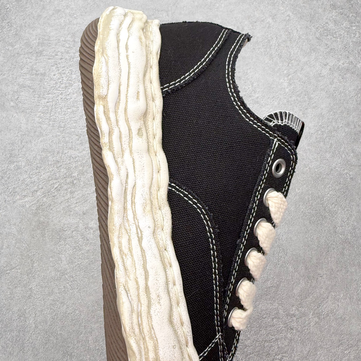 Maison Mihara Yasuhiro OG Sole Sneakers 三原康裕创新溶解风变形溶