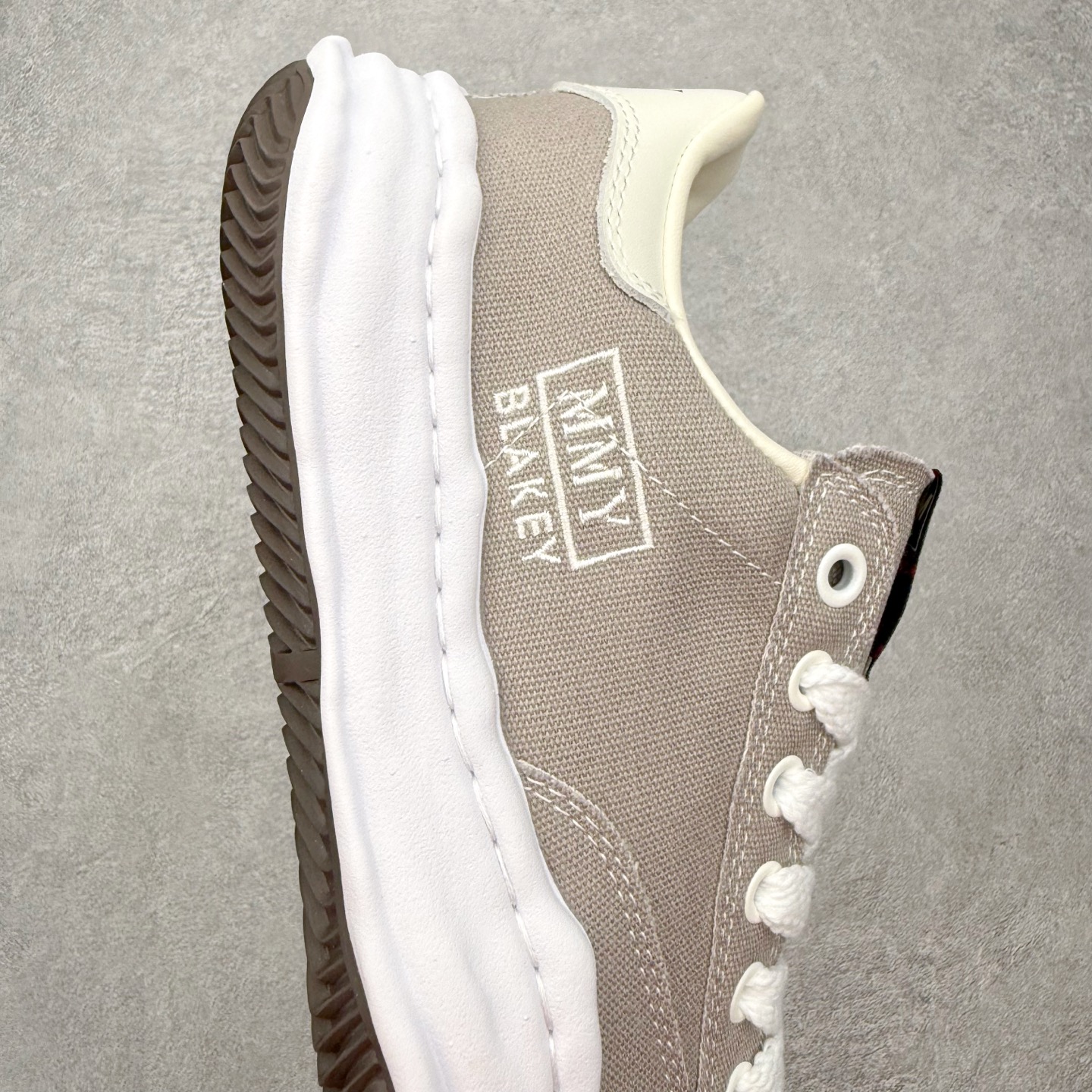 Maison Mihara Yasuhiro Blakey Sneakers 三原康裕贝壳头创新溶解风变