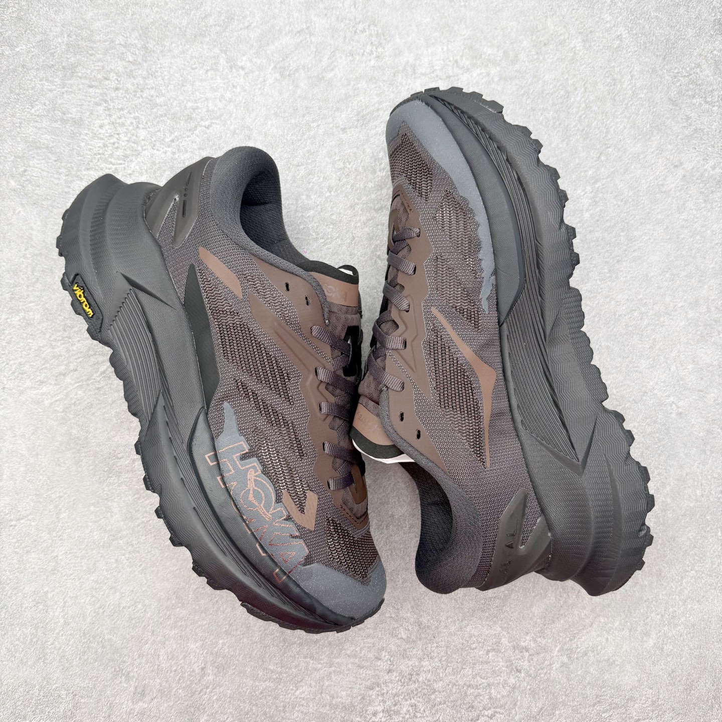 HOKA ONE ONE Mafate X 舒适轻盈低帮休闲越野跑步鞋 HOKA ONE ONE是来自美