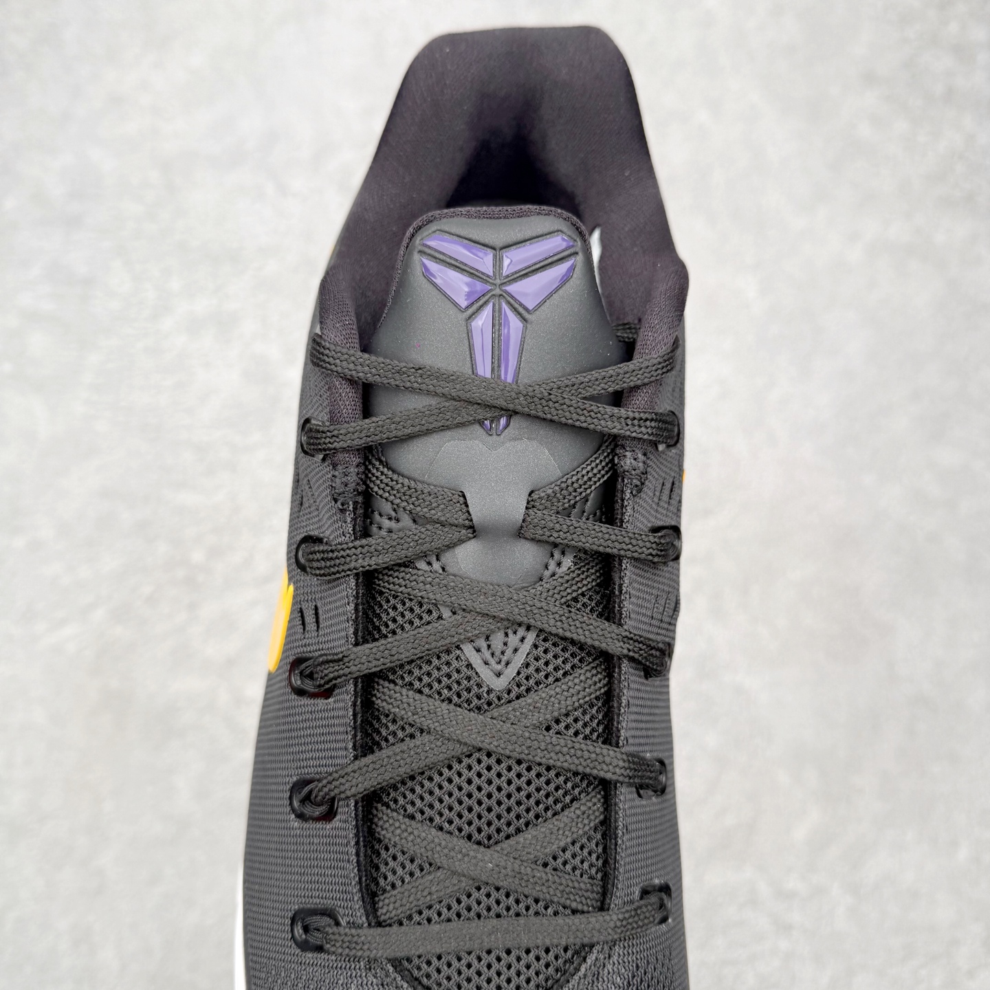 ＃GX纯原 NK Kobe 9 Low EM PE 科比九代舒适减震防滑低帮篮球鞋 黑金 IH1401-