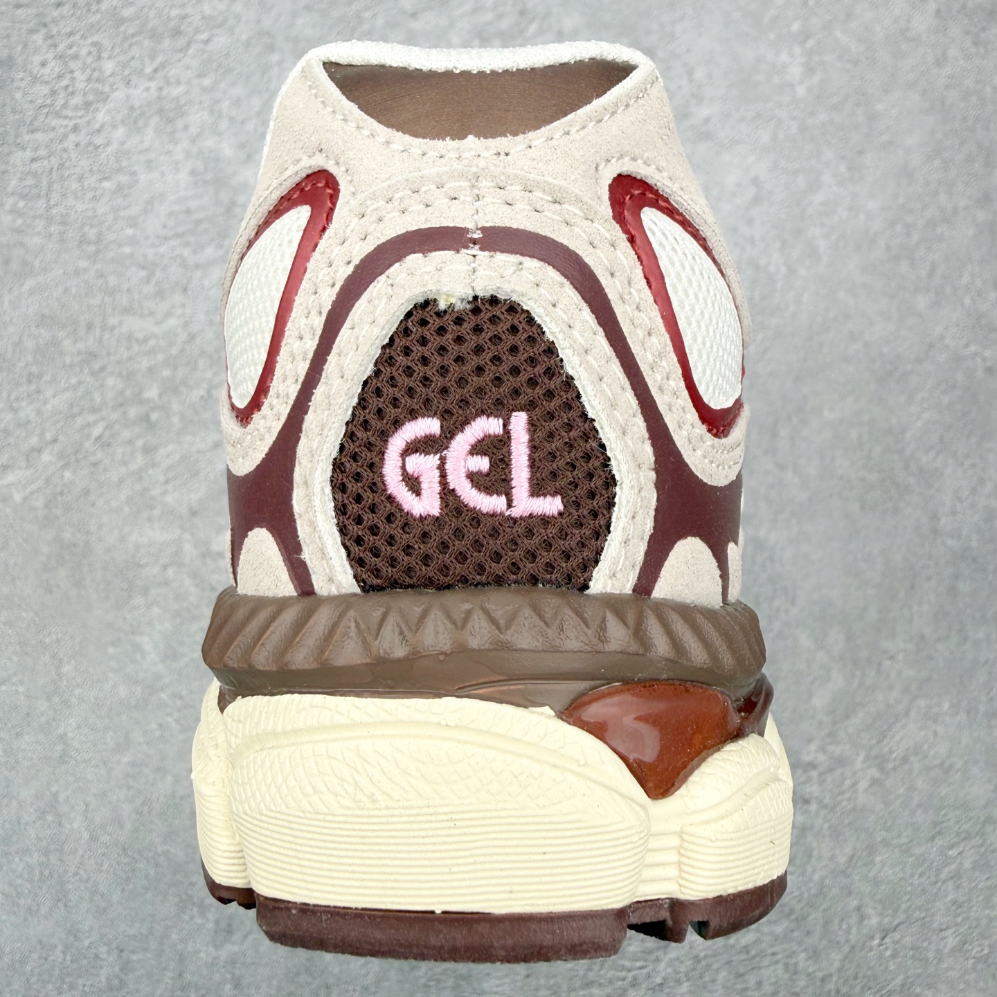 Asics GEL-NYC 亚瑟士防滑耐磨透气低帮运动休闲鞋 GEL-NYC™ 运动鞋的灵感源自传统和现