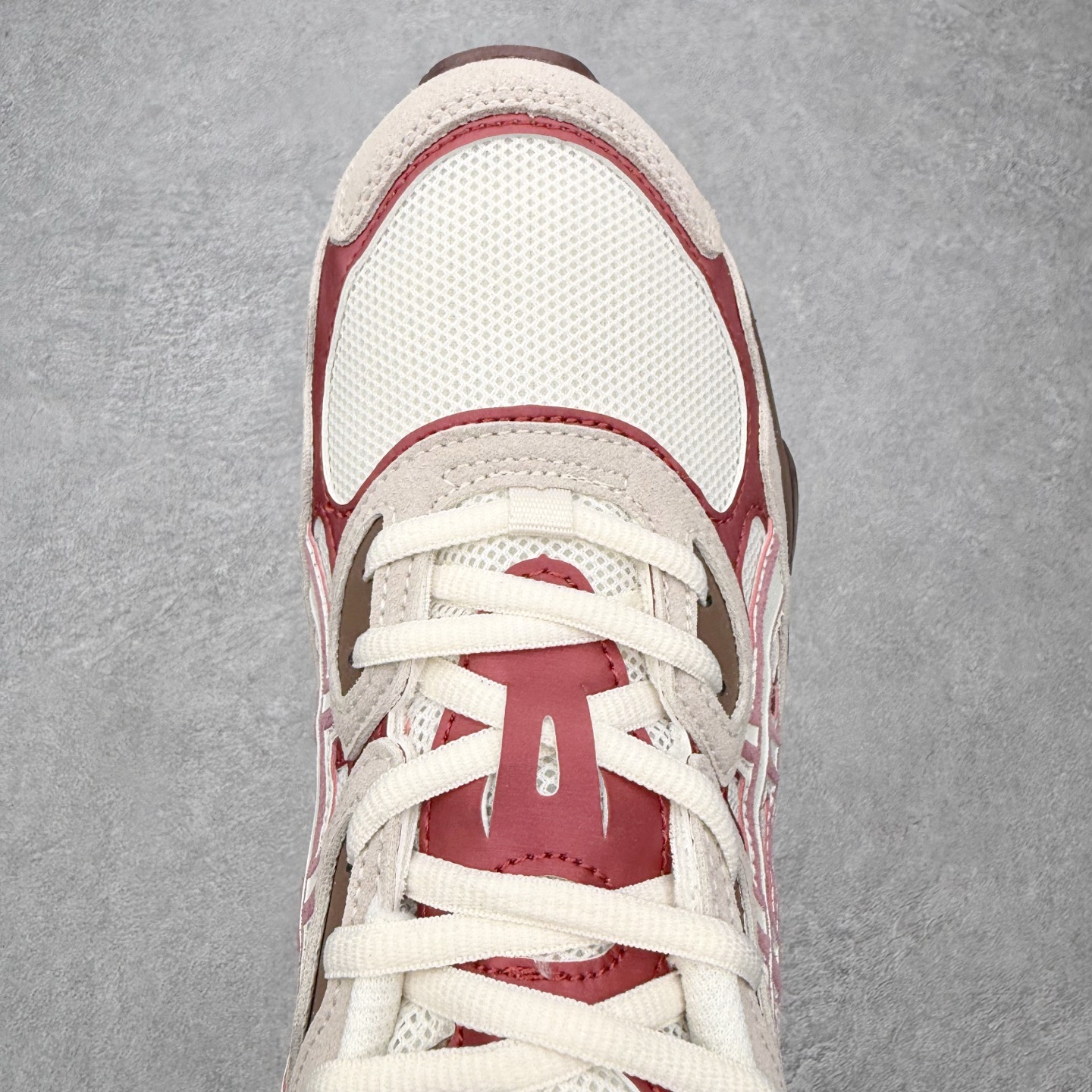 Asics GEL-NYC 亚瑟士防滑耐磨透气低帮运动休闲鞋 GEL-NYC™ 运动鞋的灵感源自传统和现