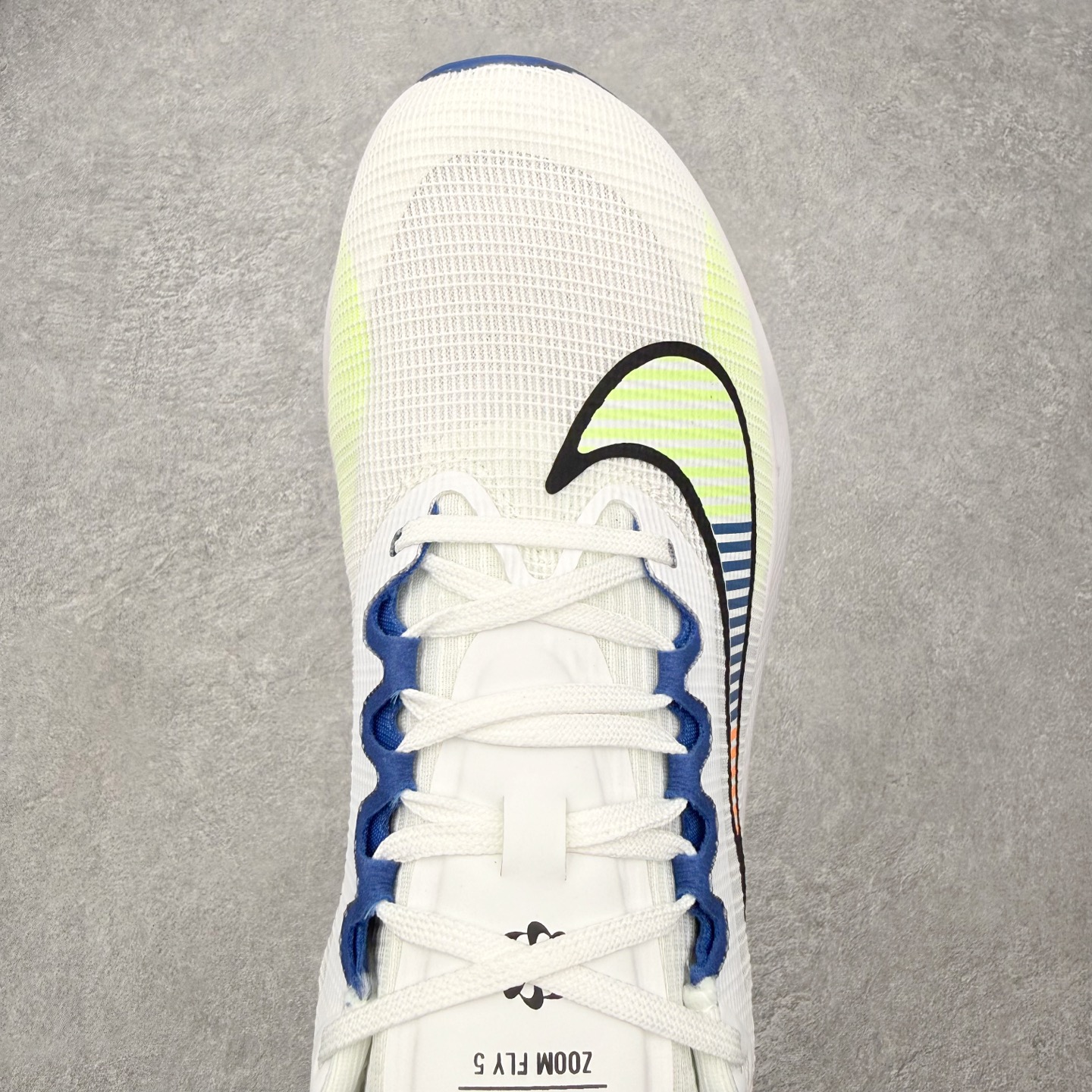 ＃福利特价‼️ NK Zoom Fly 5 马拉松长跑运动休闲缓震碳板跑步鞋 实拍调校N版已经零色差零失