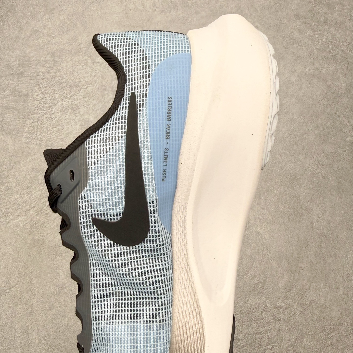 ＃福利特价‼️ NK Zoom Fly 5 马拉松长跑运动休闲缓震碳板跑步鞋 实拍调校N版已经零色差零失
