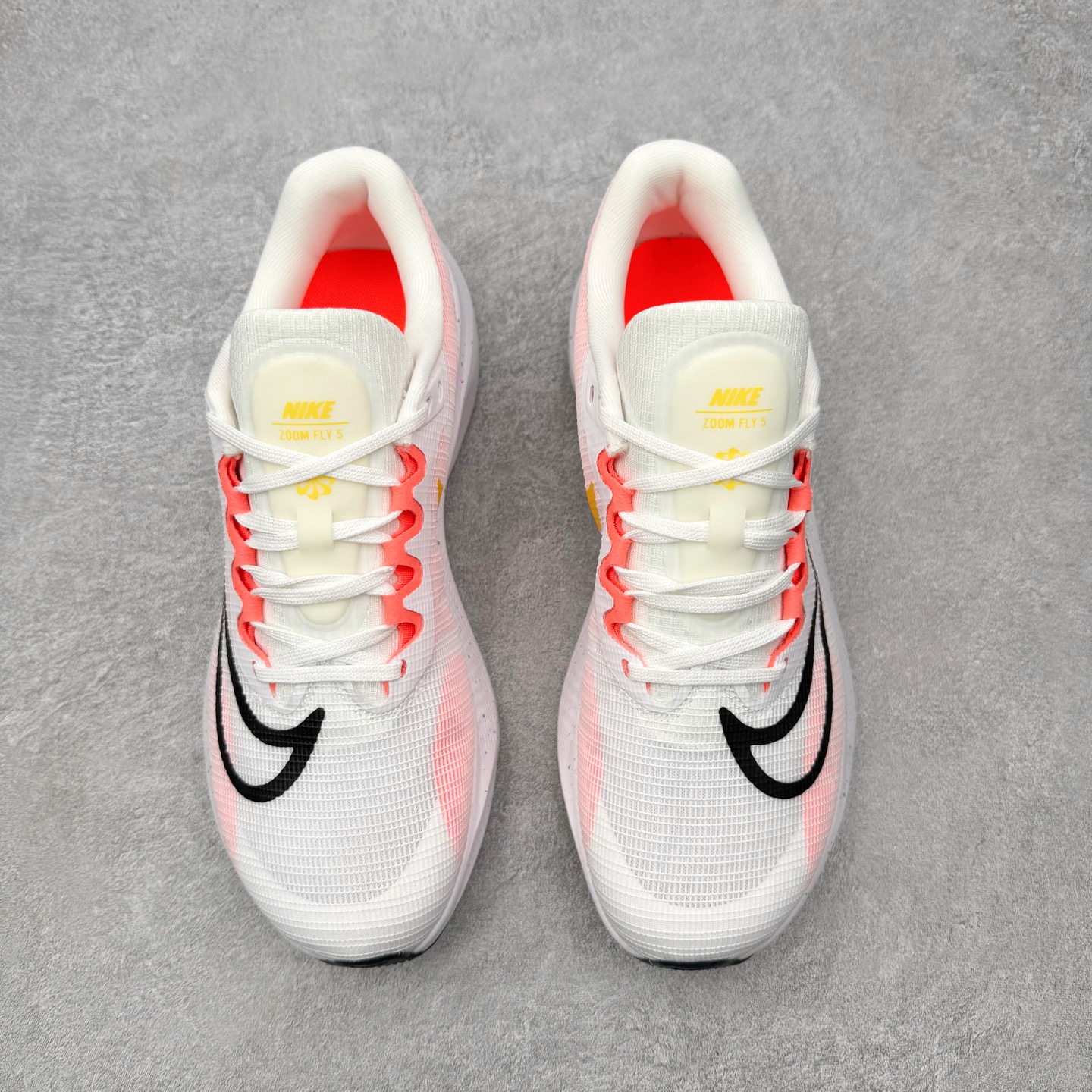 ＃福利特价‼️ NK Zoom Fly 5 马拉松长跑运动休闲缓震碳板跑步鞋 实拍调校N版已经零色差零失