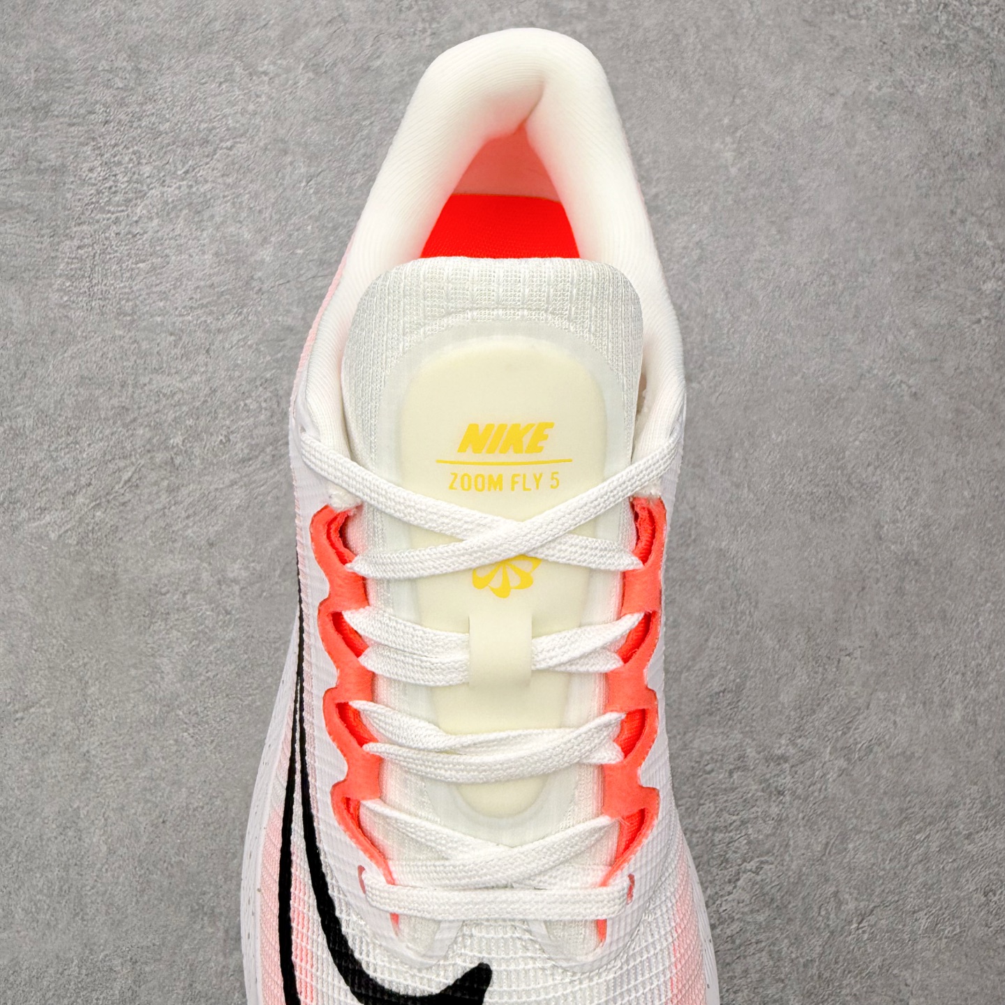 ＃福利特价‼️ NK Zoom Fly 5 马拉松长跑运动休闲缓震碳板跑步鞋 实拍调校N版已经零色差零失