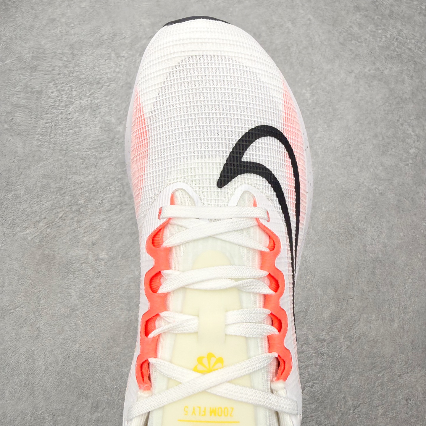 ＃福利特价‼️ NK Zoom Fly 5 马拉松长跑运动休闲缓震碳板跑步鞋 实拍调校N版已经零色差零失