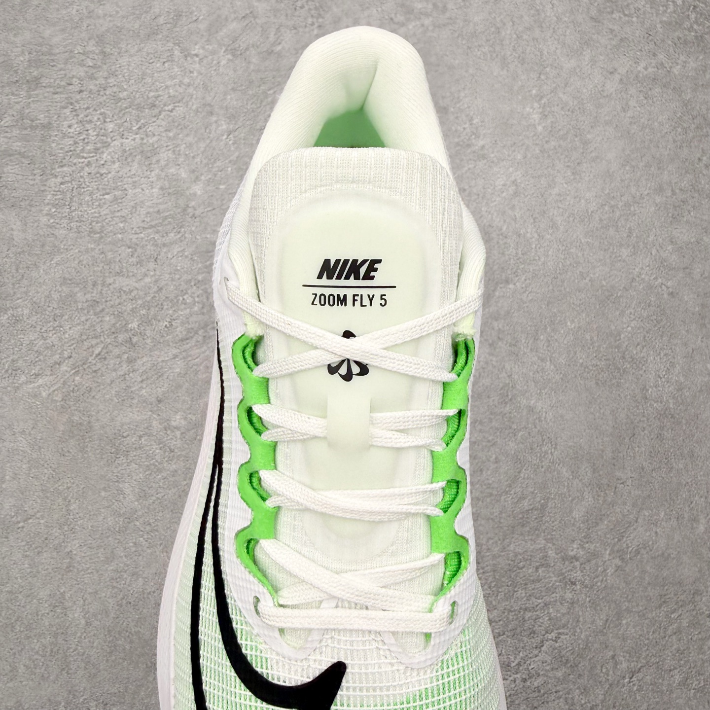 ＃福利特价‼️ NK Zoom Fly 5 马拉松长跑运动休闲缓震碳板跑步鞋 实拍调校N版已经零色差零失