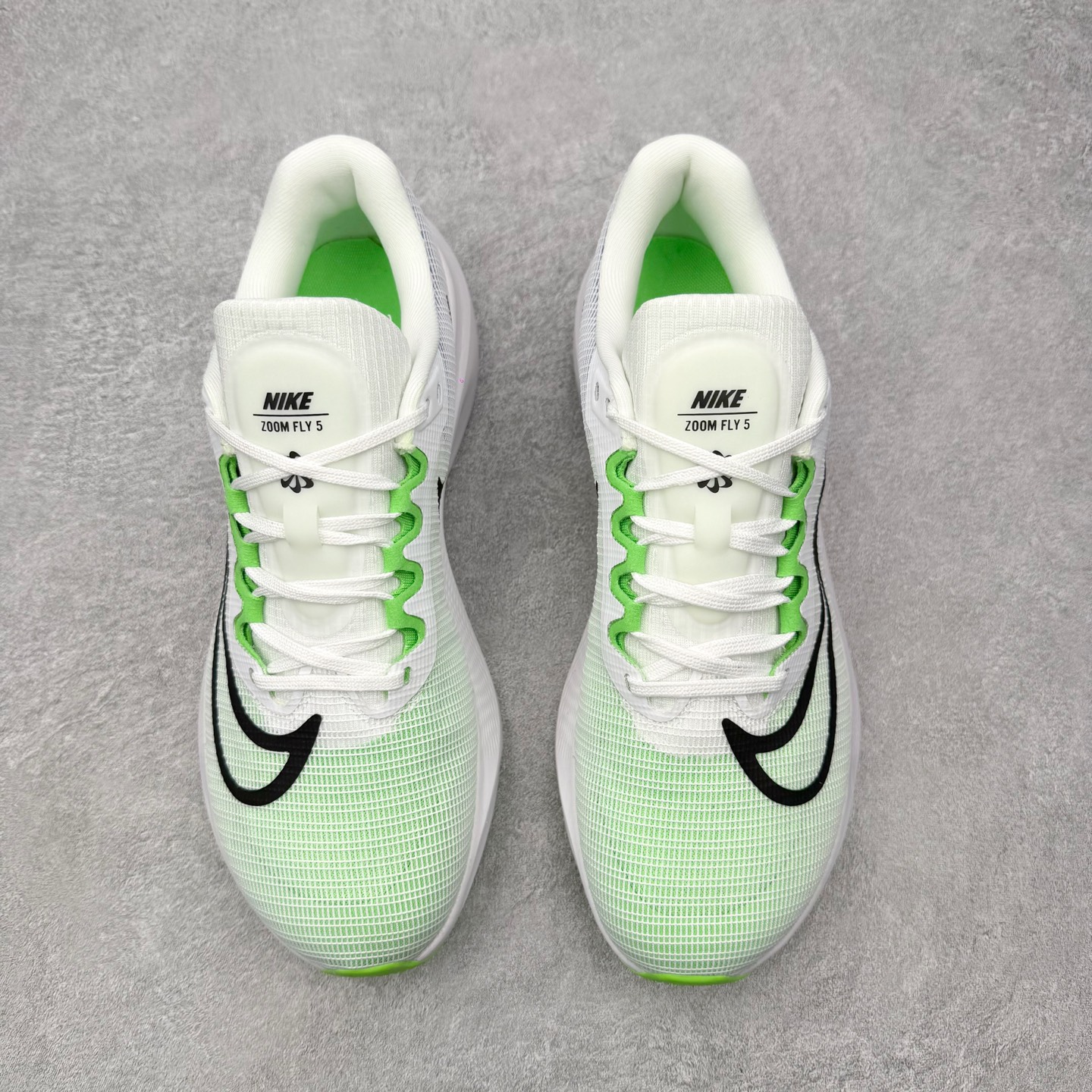 ＃福利特价‼️ NK Zoom Fly 5 马拉松长跑运动休闲缓震碳板跑步鞋 实拍调校N版已经零色差零失