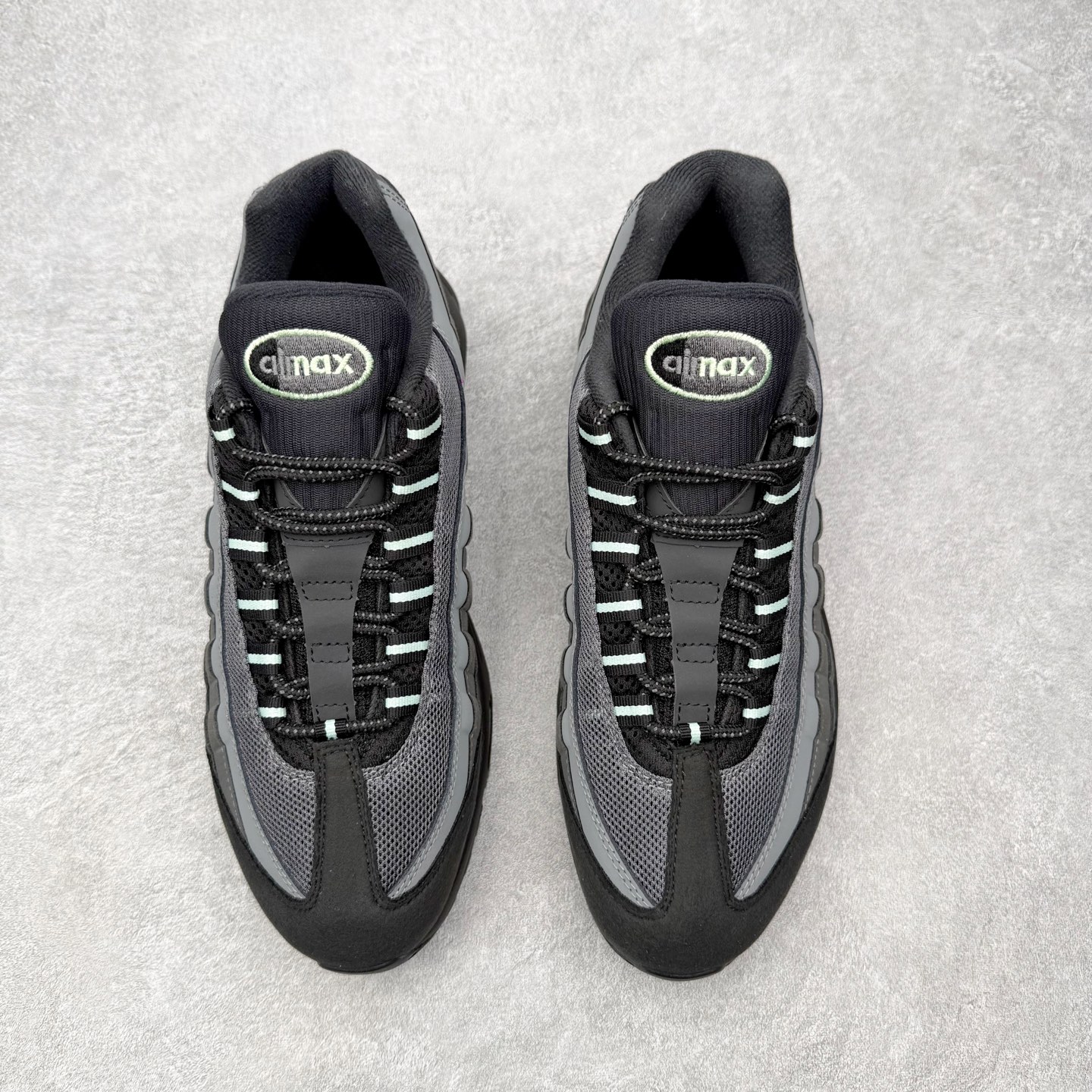 NK Air Max 95 复古减震气垫跑鞋 灰黑 HM0622-001 经典重温 外单专供大厂出品 品