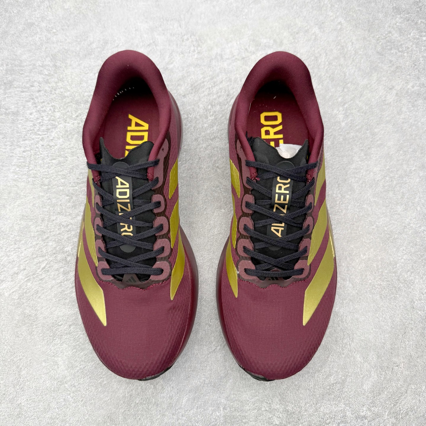 AD Adizero EVO SL WOVEN 马拉松竞速专业跑鞋 CELERMESH针织网面非常轻薄 