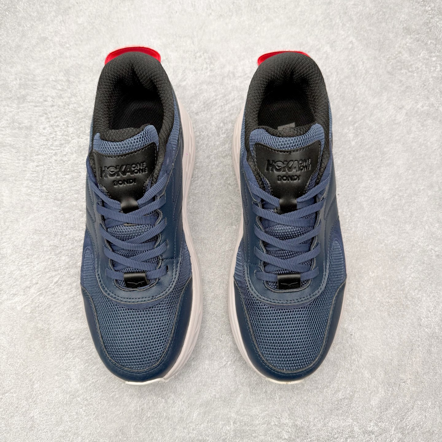 HOKA ONE ONE Bondi L 舒适百搭减震防滑耐磨低帮休闲跑步鞋 HOKA ONE ONE是