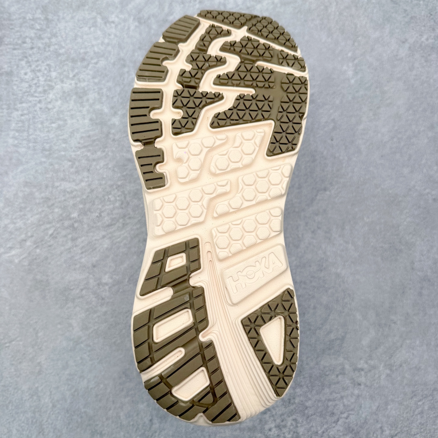HOKA ONE ONE Bondi L 舒适百搭减震防滑耐磨低帮休闲跑步鞋 HOKA ONE ONE是