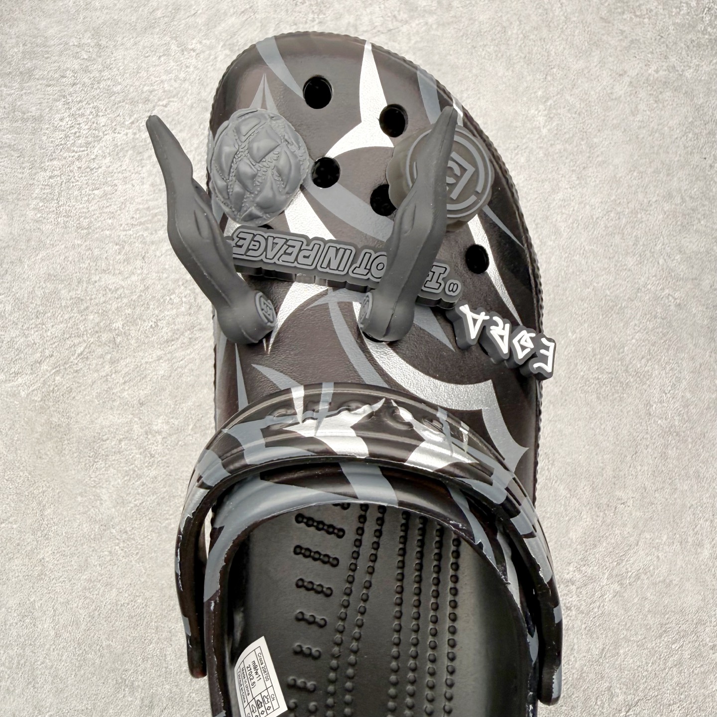 Clot x Crocs Classic Clog卡骆驰陈冠希联名限定合作系列EVA经典一脚蹬包头洞洞鞋