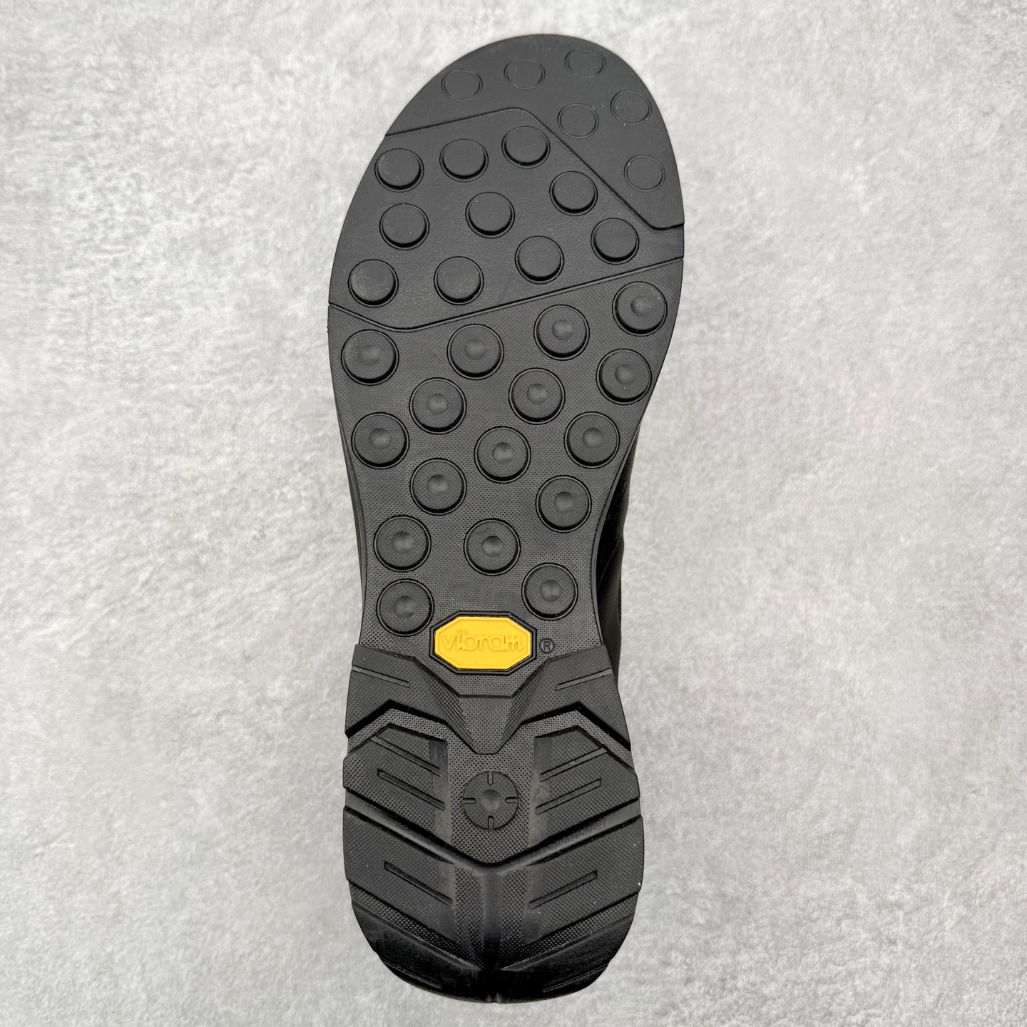 Arcteryx Konseal Lt 始祖鸟舒适百搭防滑耐磨低帮登山鞋 Arcteryx中文名始祖鸟 