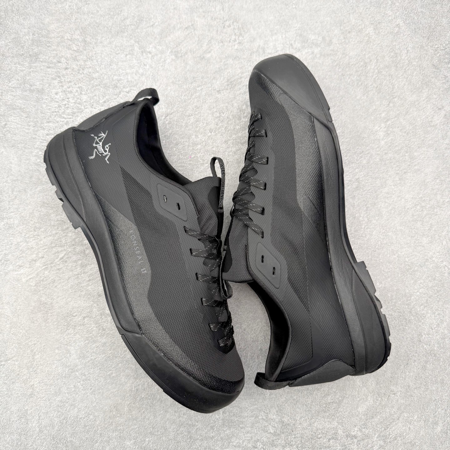 Arcteryx Konseal Lt 始祖鸟舒适百搭防滑耐磨低帮登山鞋 Arcteryx中文名始祖鸟 
