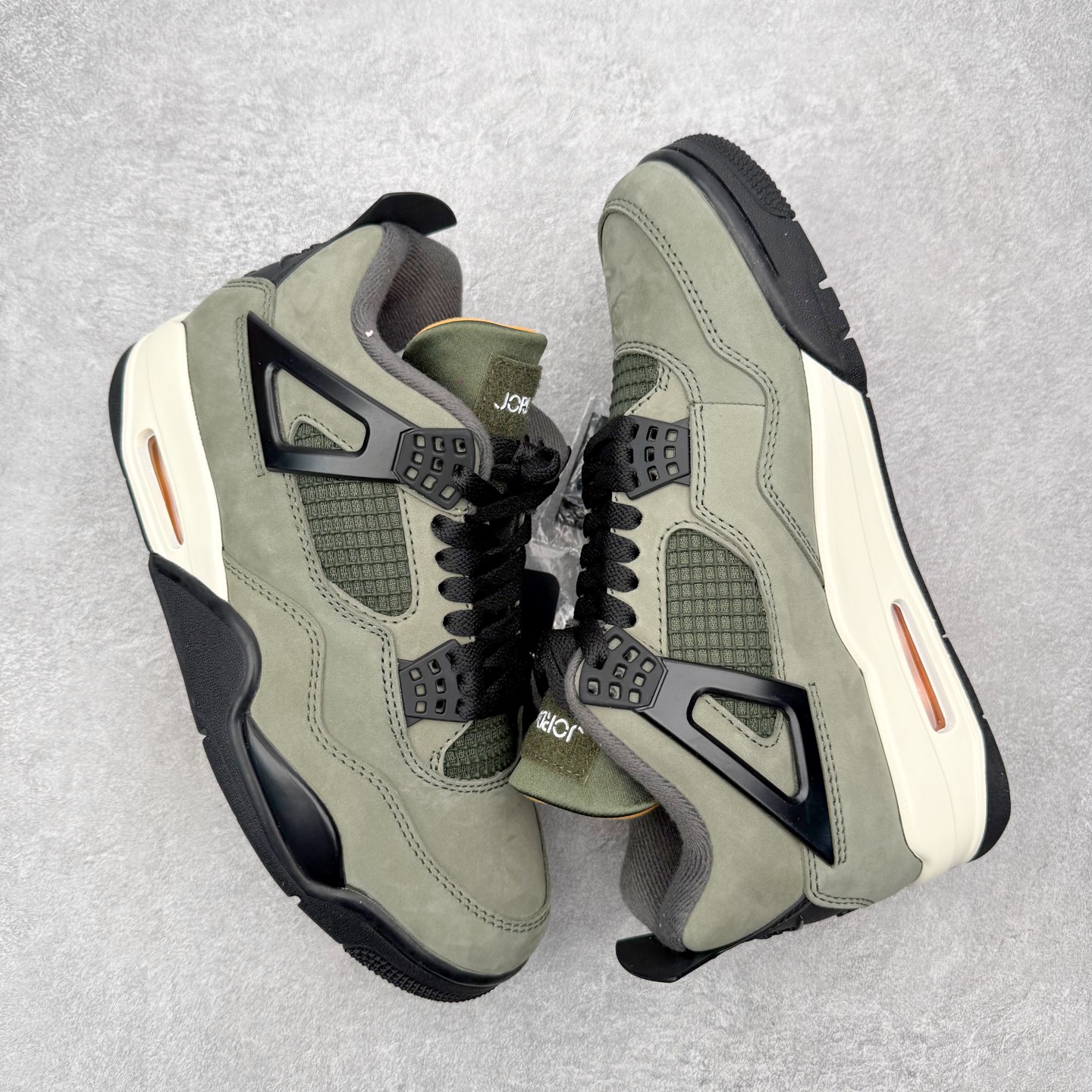 ＃DT纯原 UNDEFEATED x Air Jordan AJ4 联名军绿黑 IB1519-200 原