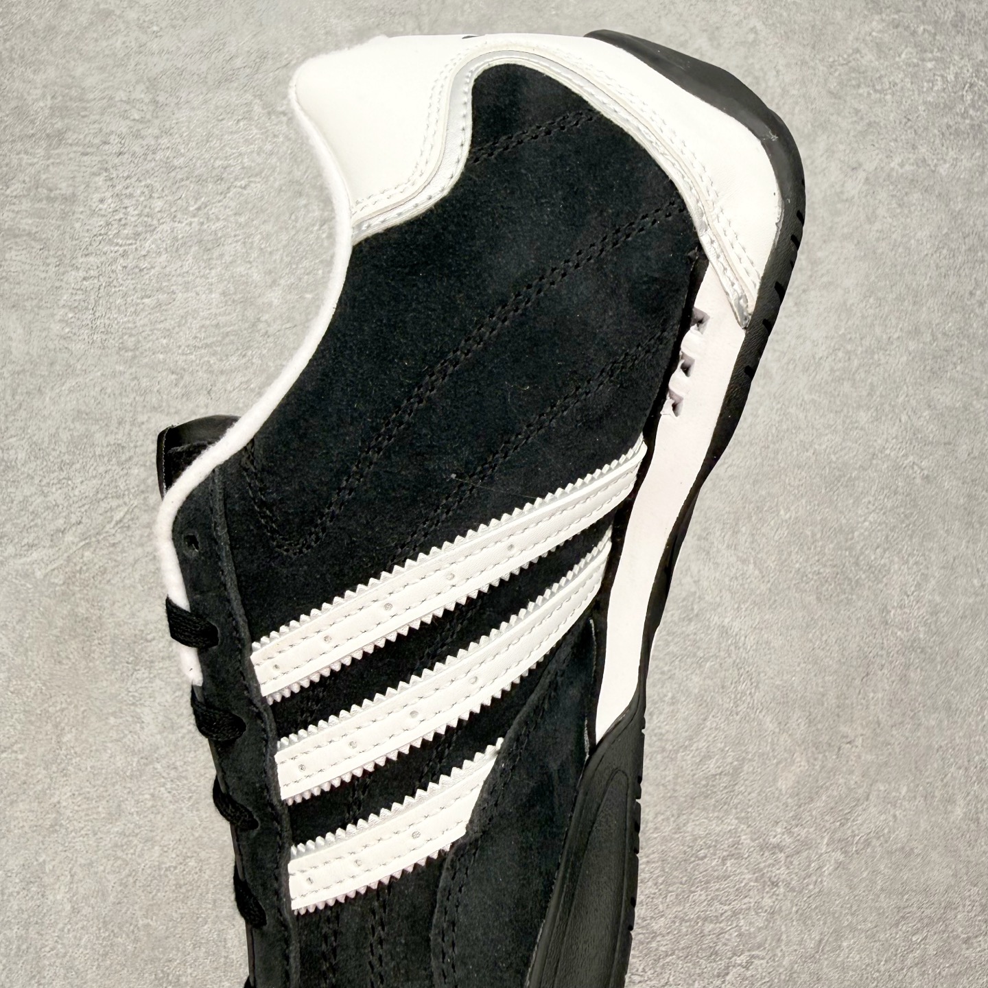 AD Originals ADIRACER 潮流运动赛车鞋 耐磨 低帮 生活休闲鞋 男女同款 黑色 IH