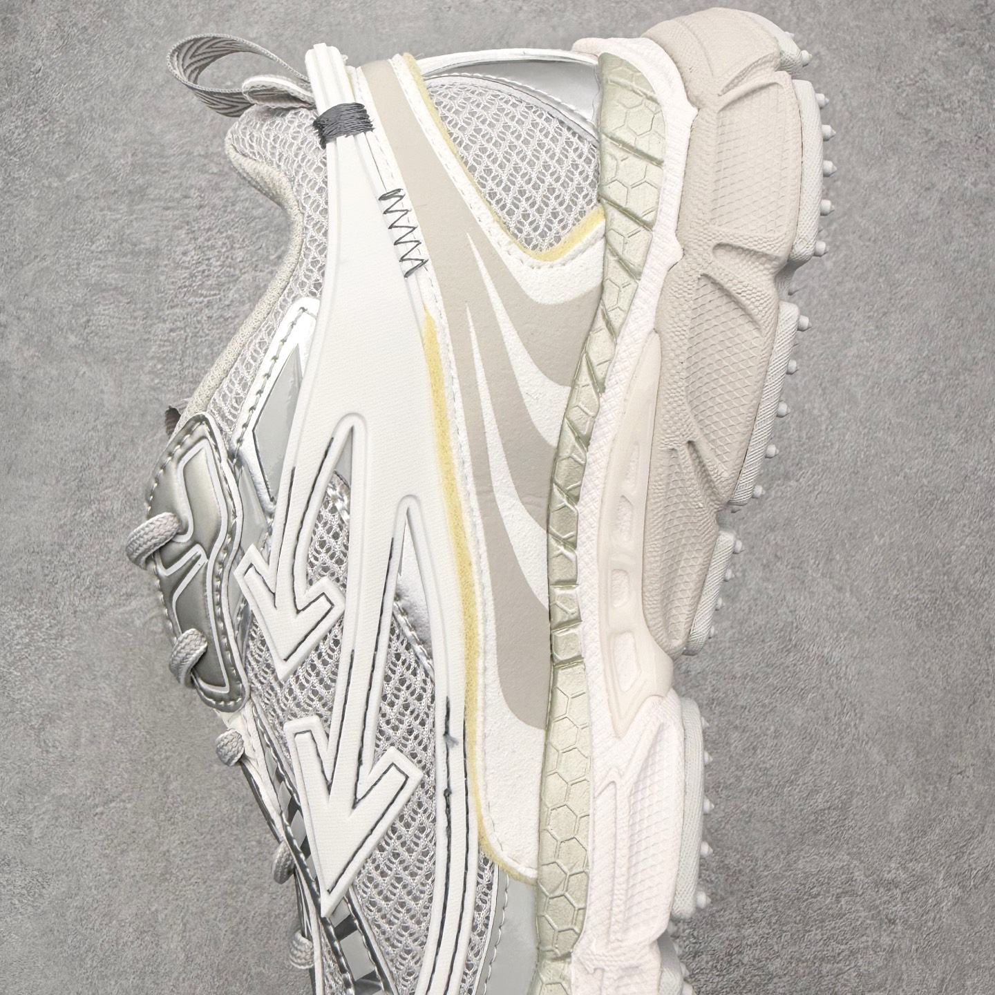 ＃KX Off-White 2024年OW最新款跑鞋 #百分百原盒正确版 原楦原纸板数据开发 4层分离大