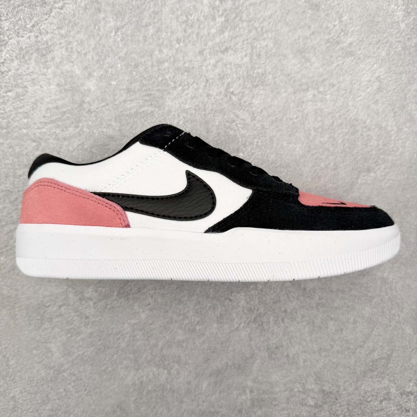 Nike SB Force 58 男子低帮耐磨滑板鞋 CZ2959-600 盐粉黑白运动滑板板鞋 鞋面由