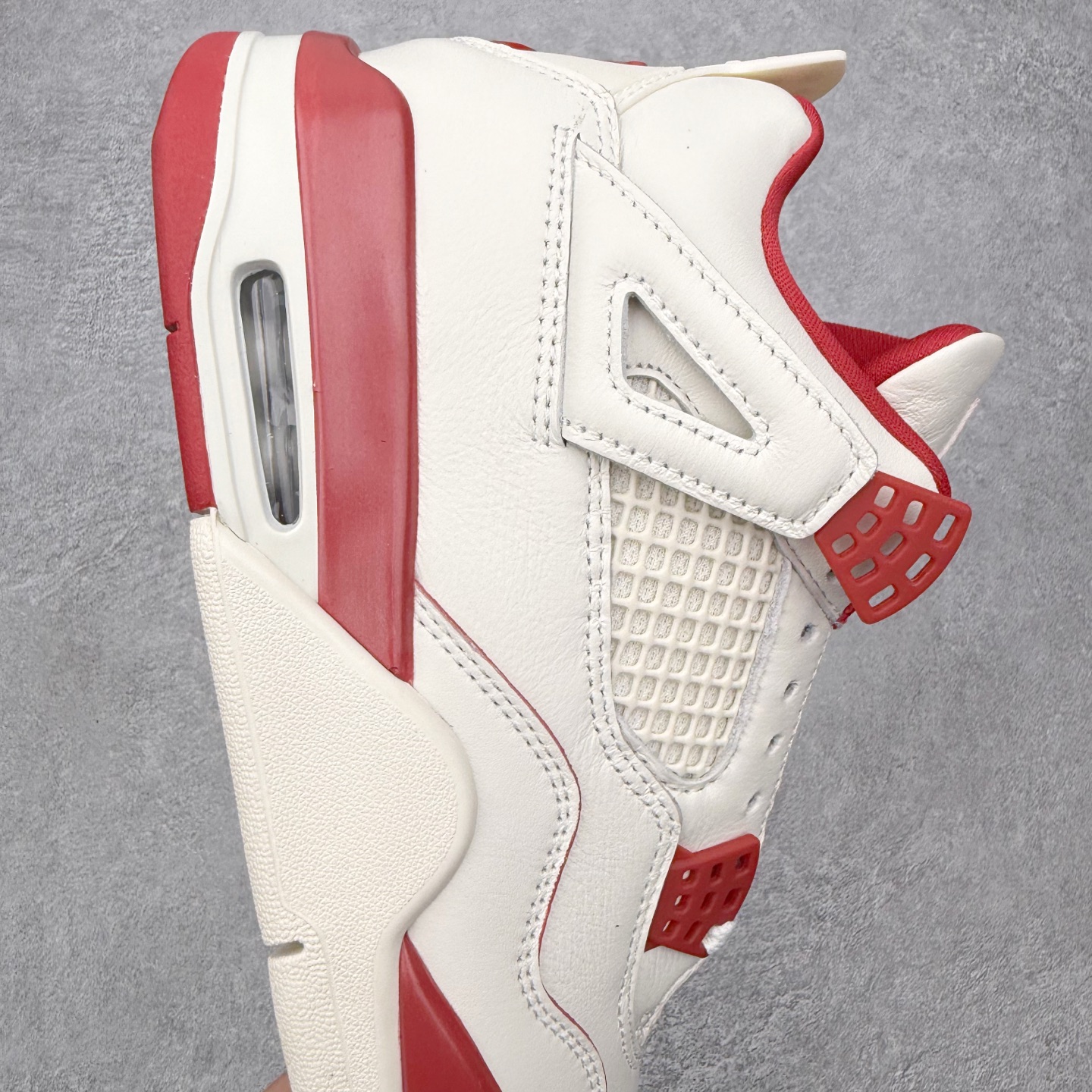 ＃DT纯原 Air Jordan AJ4 情人节米白红 HV0823-108 原厂头层皮料 全新升级改良