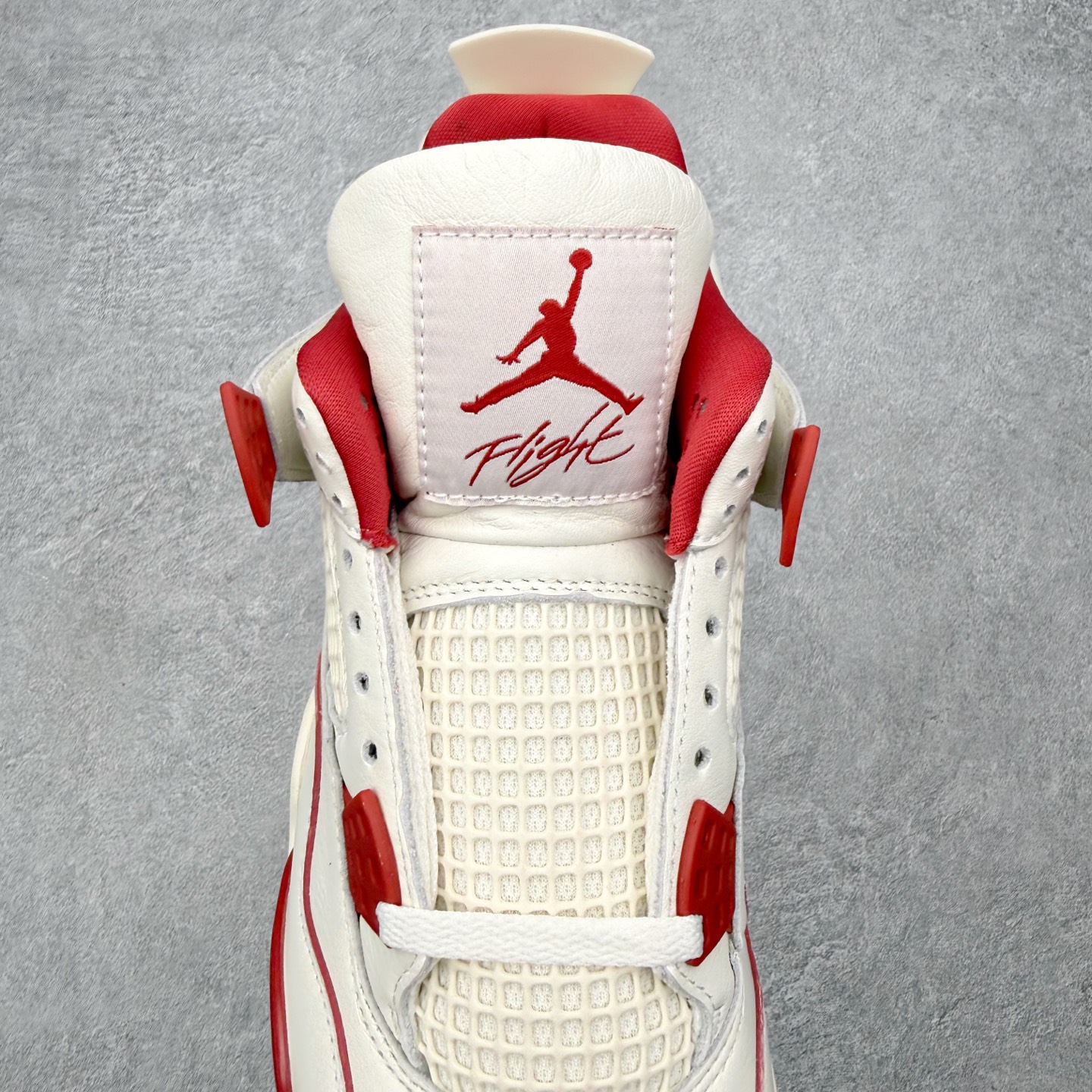 ＃DT纯原 Air Jordan AJ4 情人节米白红 HV0823-108 原厂头层皮料 全新升级改良