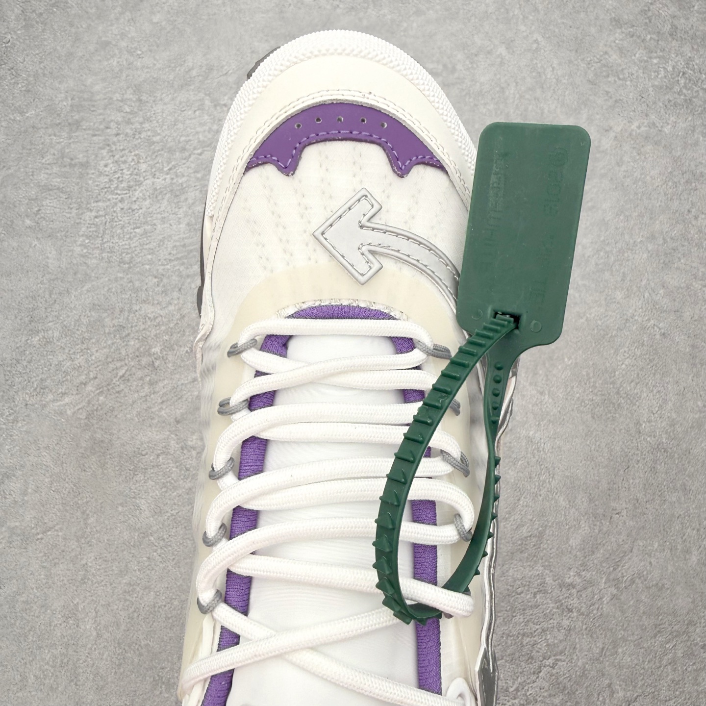 ＃KX OFF-WHITE ODSY OW圆头系带耐磨低帮 生活休闲鞋 潮流文化从边缘化走向中心，是Of