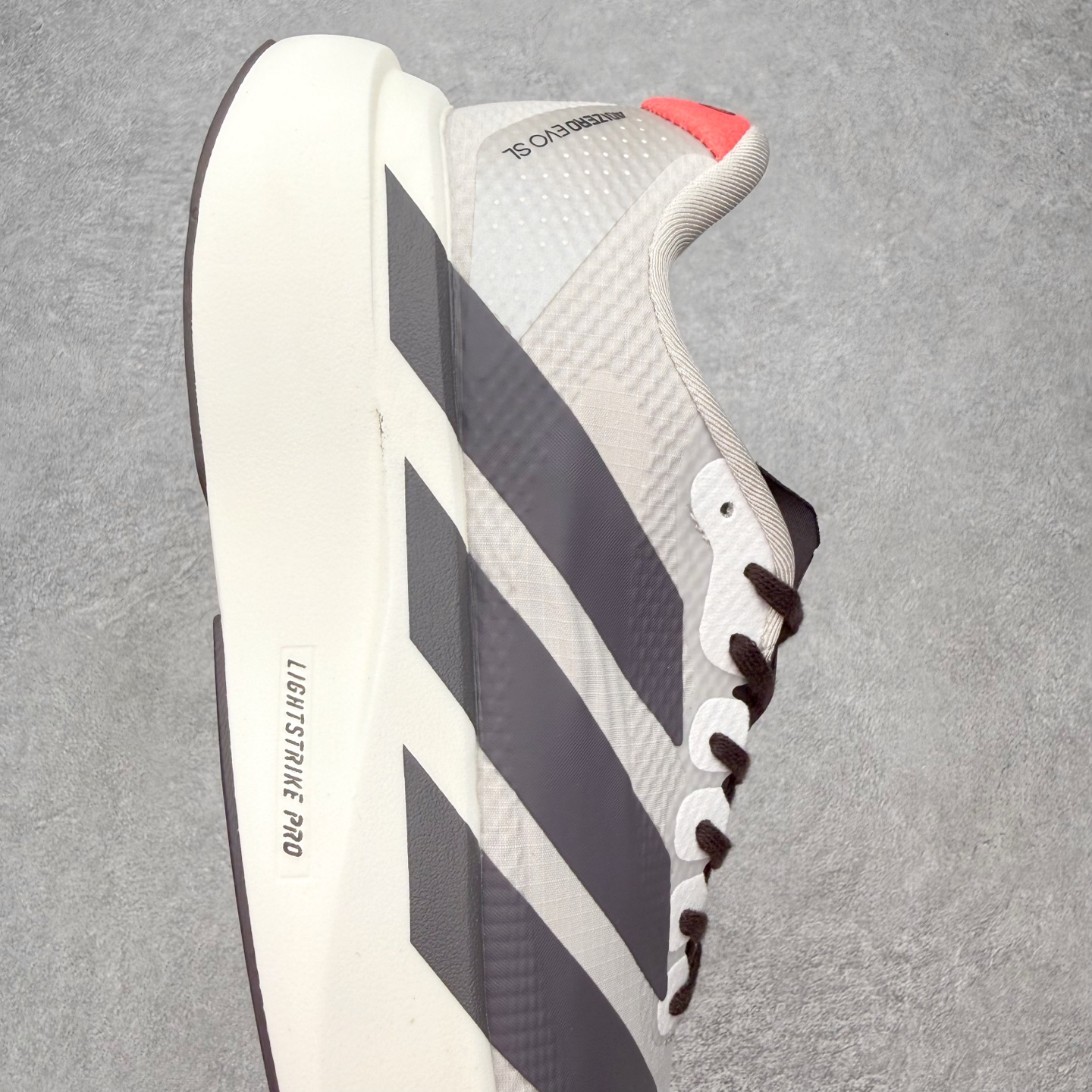 AD Adizero EVO SL ATR M 马拉松竞速专业跑鞋 CELERMESH针织网面非常轻薄 