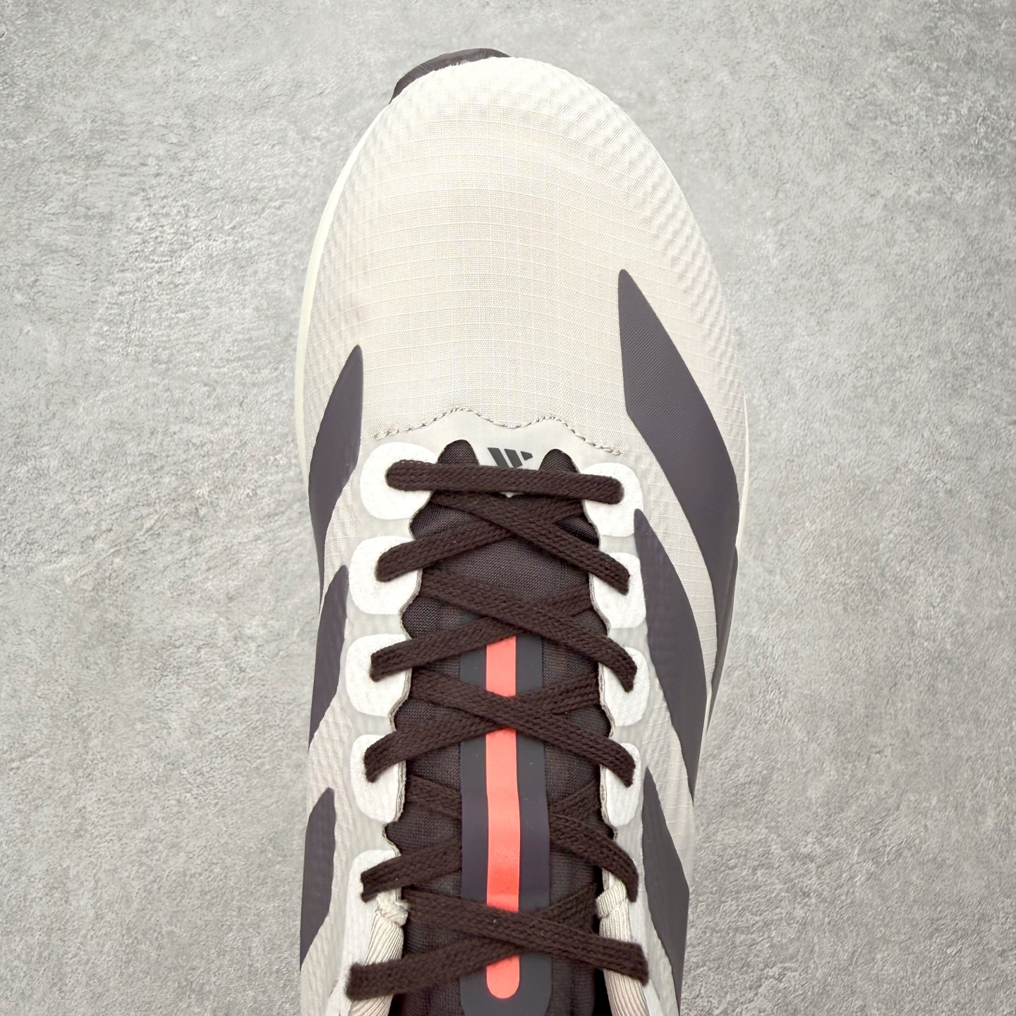 AD Adizero EVO SL ATR M 马拉松竞速专业跑鞋 CELERMESH针织网面非常轻薄 