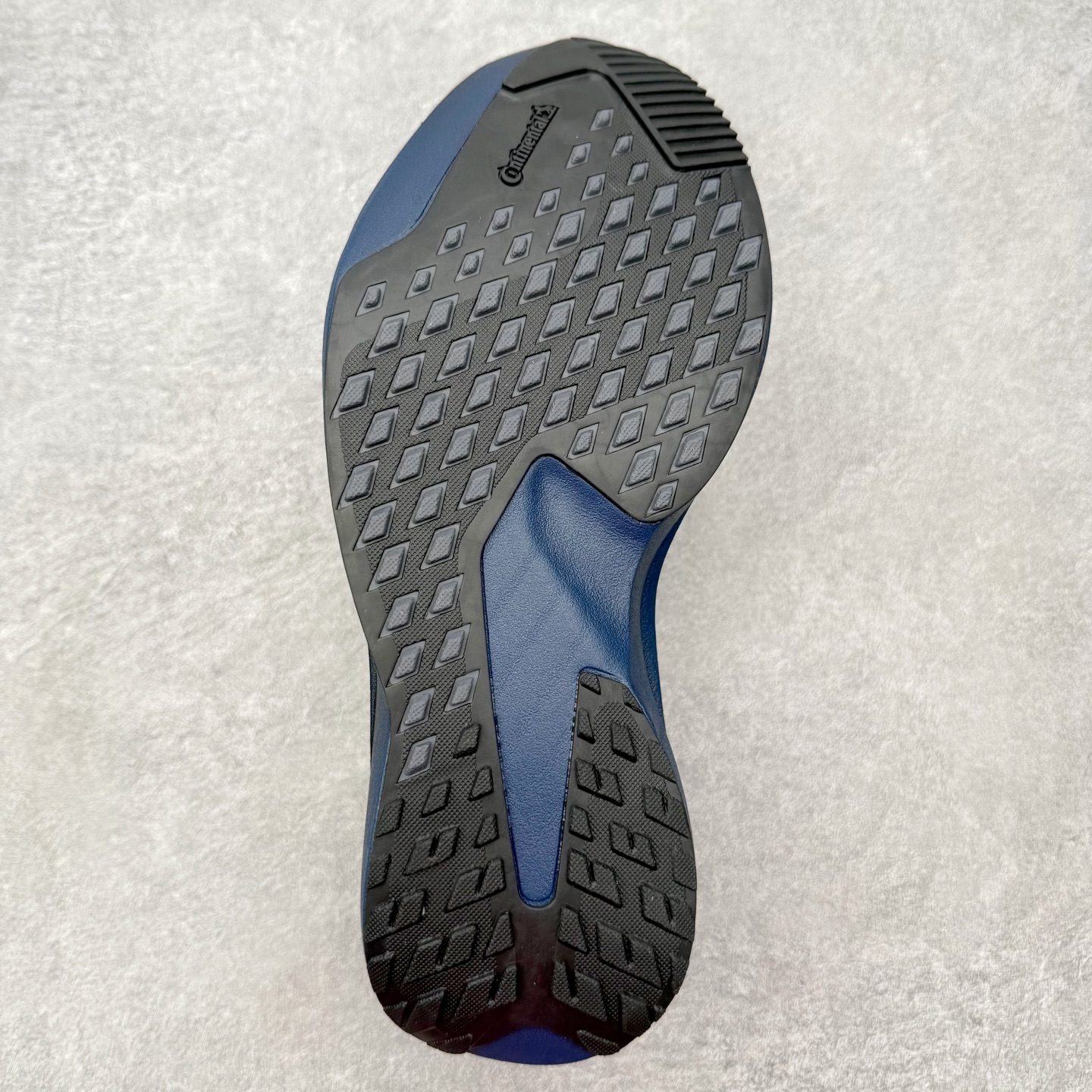 AD Adizero EVO SL ATR M 马拉松竞速专业跑鞋 CELERMESH针织网面非常轻薄 
