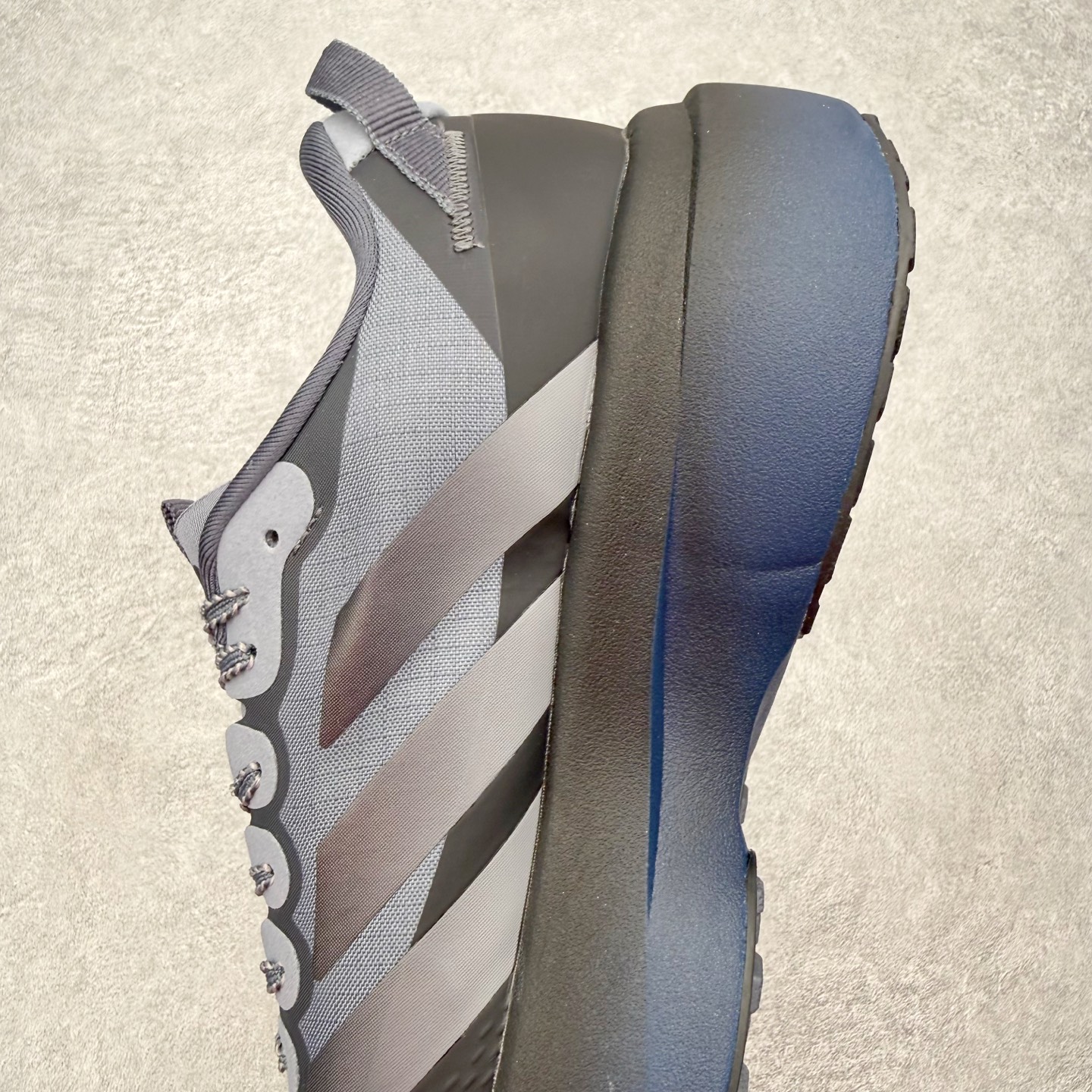 AD Adizero EVO SL ATR M 马拉松竞速专业跑鞋 CELERMESH针织网面非常轻薄 
