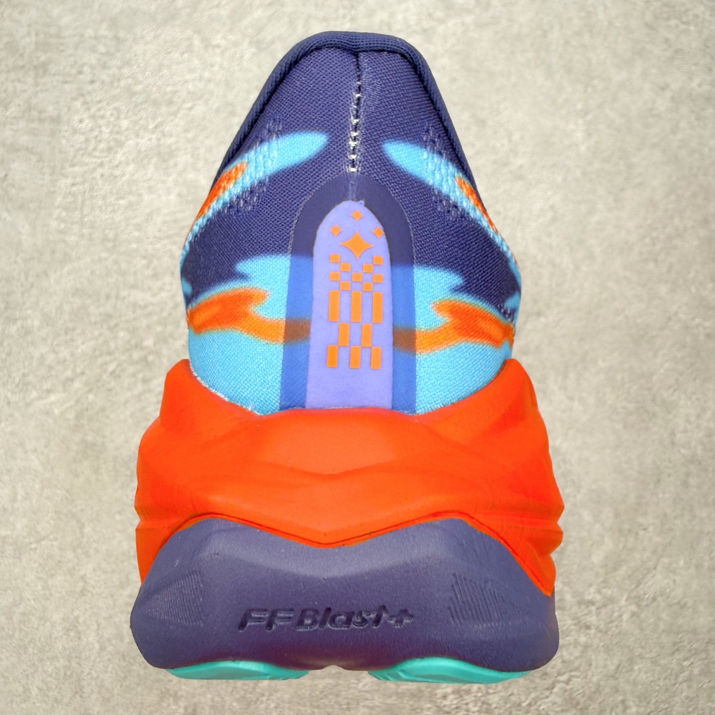 ASICS SUPERBLAST 3 舒适贴合回弹透气减震支撑跑步鞋 男女同款 Superblast 3