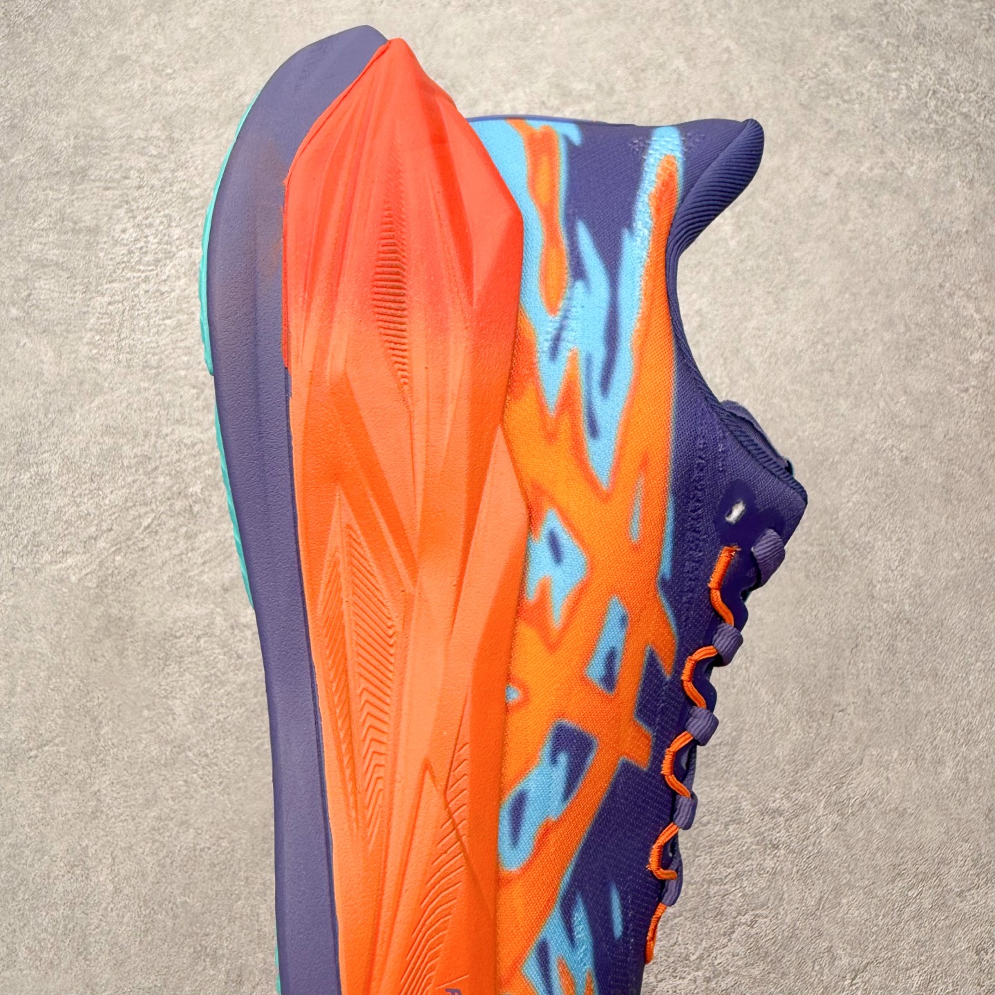 ASICS SUPERBLAST 3 舒适贴合回弹透气减震支撑跑步鞋 男女同款 Superblast 3