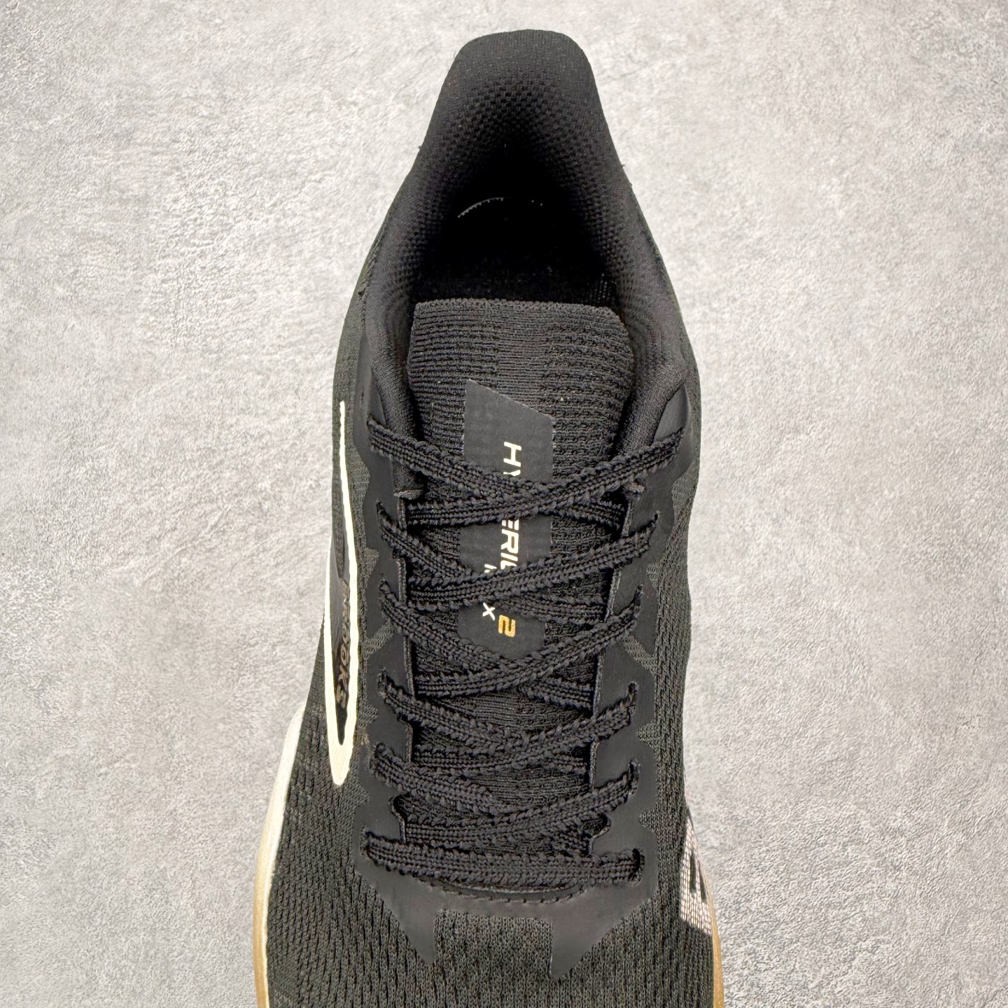＃福利特价‼️Brooks Hyperion 布鲁克斯旋风2代舒适百搭防滑轻便低帮跑步鞋 Brooks 