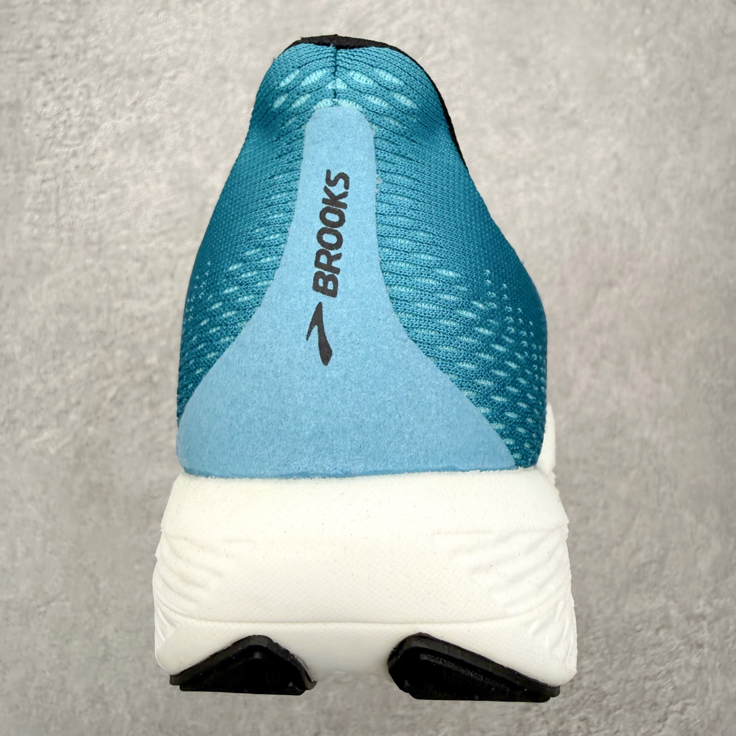 ＃福利特价‼️Brooks Hyperion 布鲁克斯旋风2代舒适百搭防滑轻便低帮跑步鞋 Brooks 