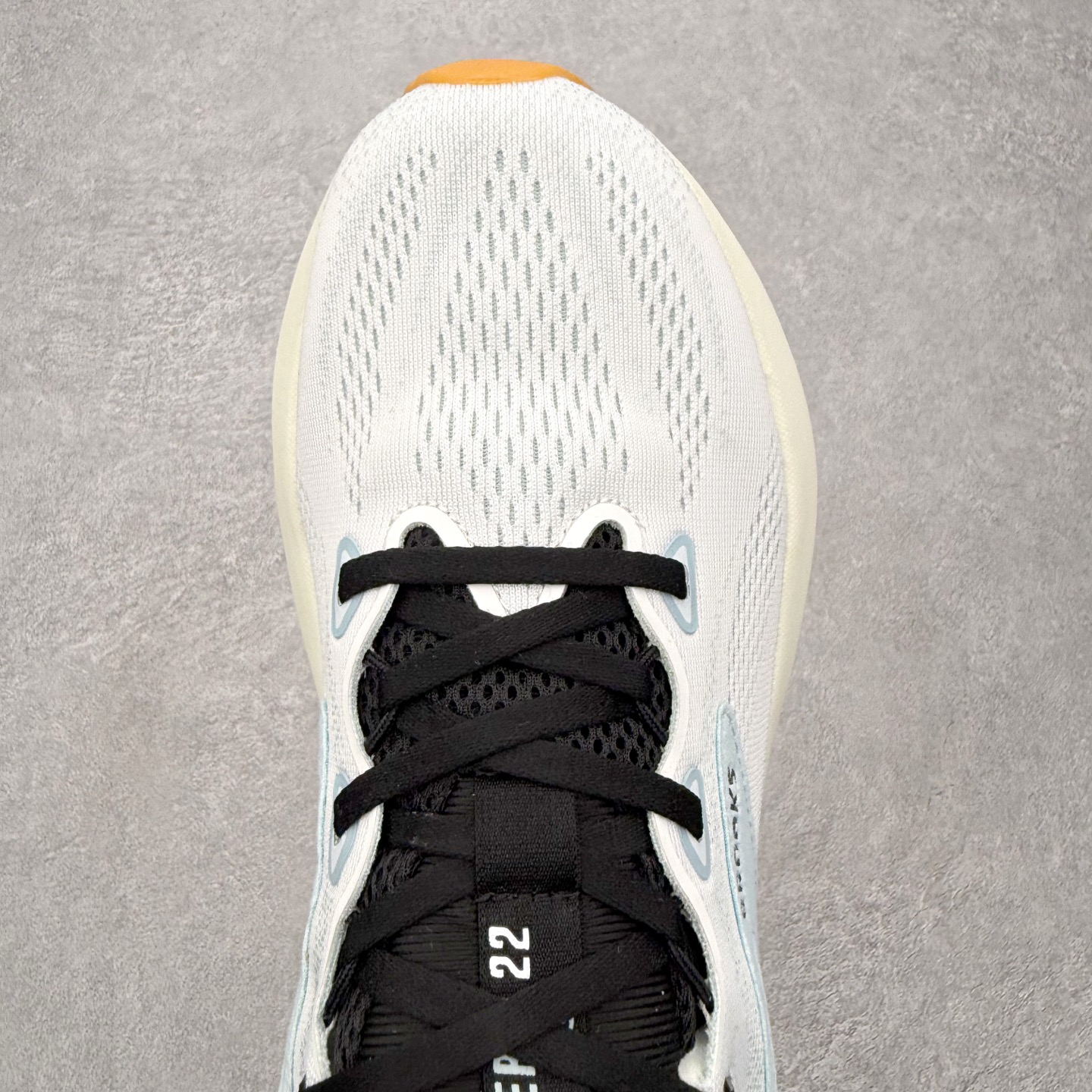 ＃福利特价‼️Brooks Glycerin GTS 22 布鲁克斯舒适百搭宽版防滑耐磨 低帮 休闲马拉