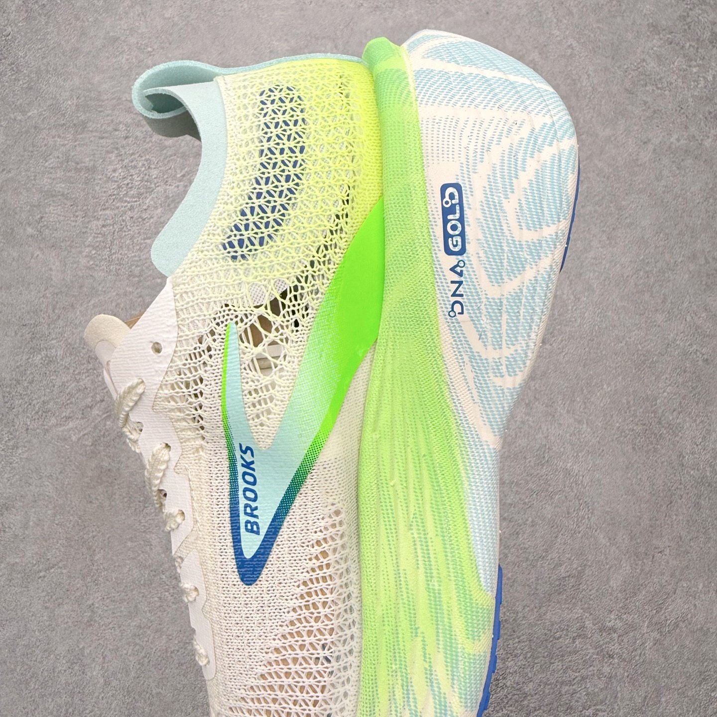 ＃福利特价‼️Brooks Glycerin GTS 22 布鲁克斯舒适百搭宽版防滑耐磨 低帮 休闲马拉