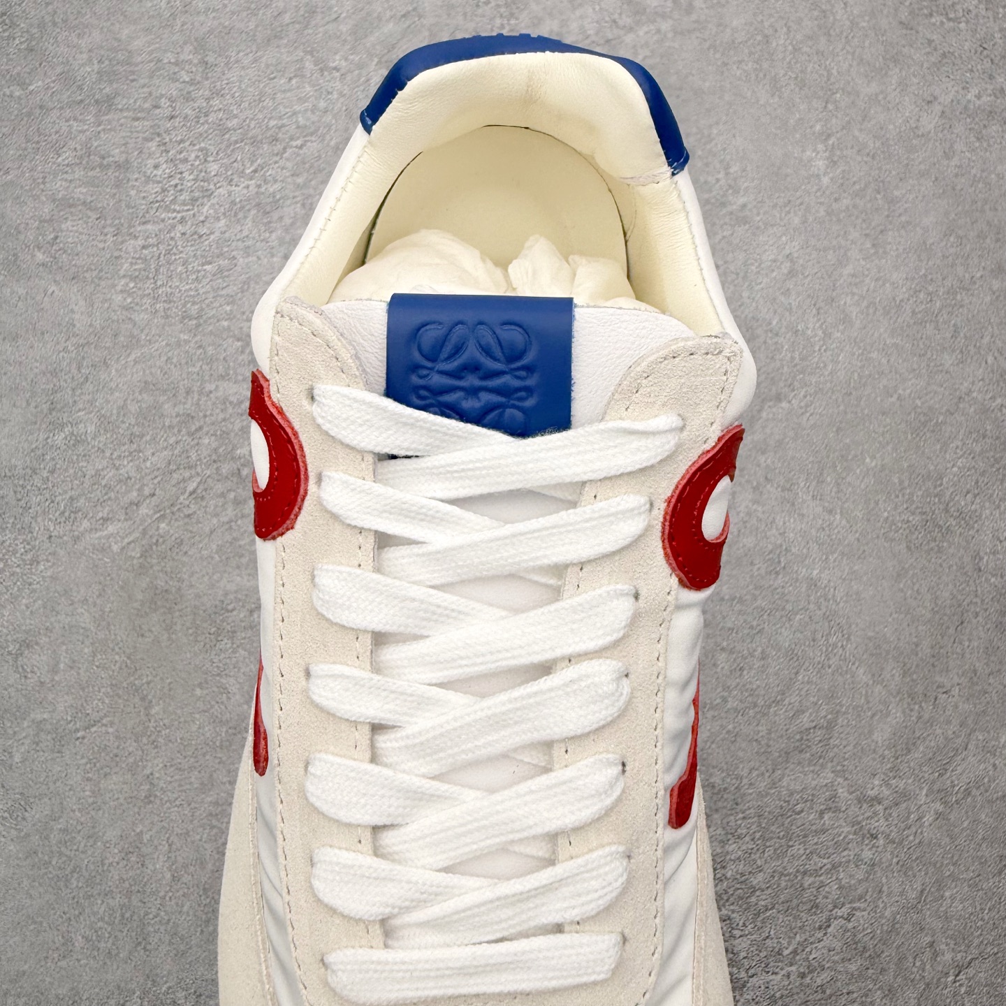 罗意威Loewe Ballet Runner 2.0 Sneakers 芭蕾舞2.0系列阿甘复古风德训薄