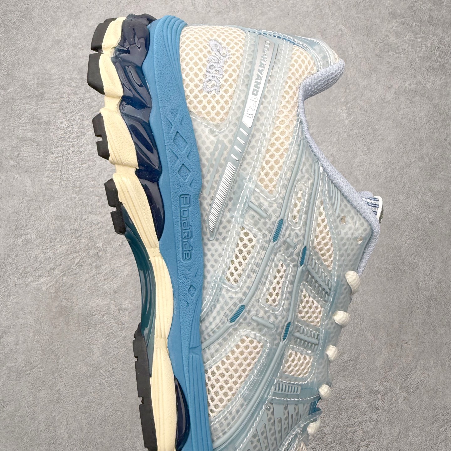 Asics Gel Kayano 12.1 亚瑟士卡亚诺12.1代系列低帮轻量缓震休闲运动跑步鞋 GEL