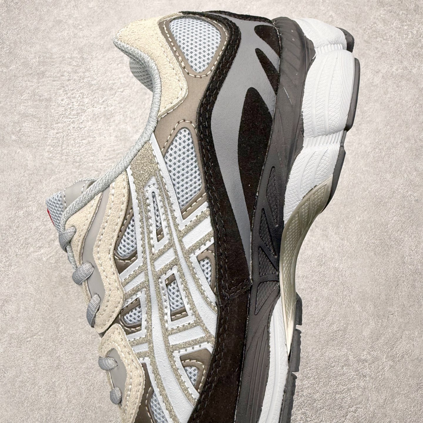Asics GEL-NYC 亚瑟士防滑耐磨透气低帮运动休闲鞋 GEL-NYC™ 运动鞋的灵感源自传统和现