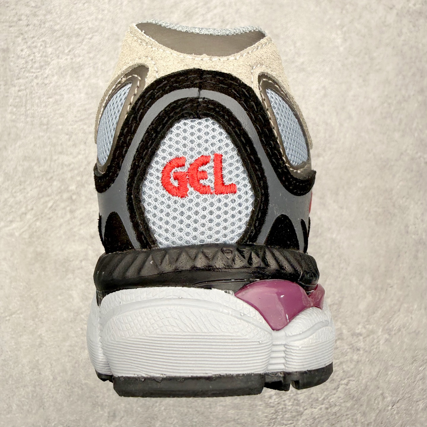 Asics GEL-NYC 亚瑟士防滑耐磨透气低帮运动休闲鞋 GEL-NYC™ 运动鞋的灵感源自传统和现