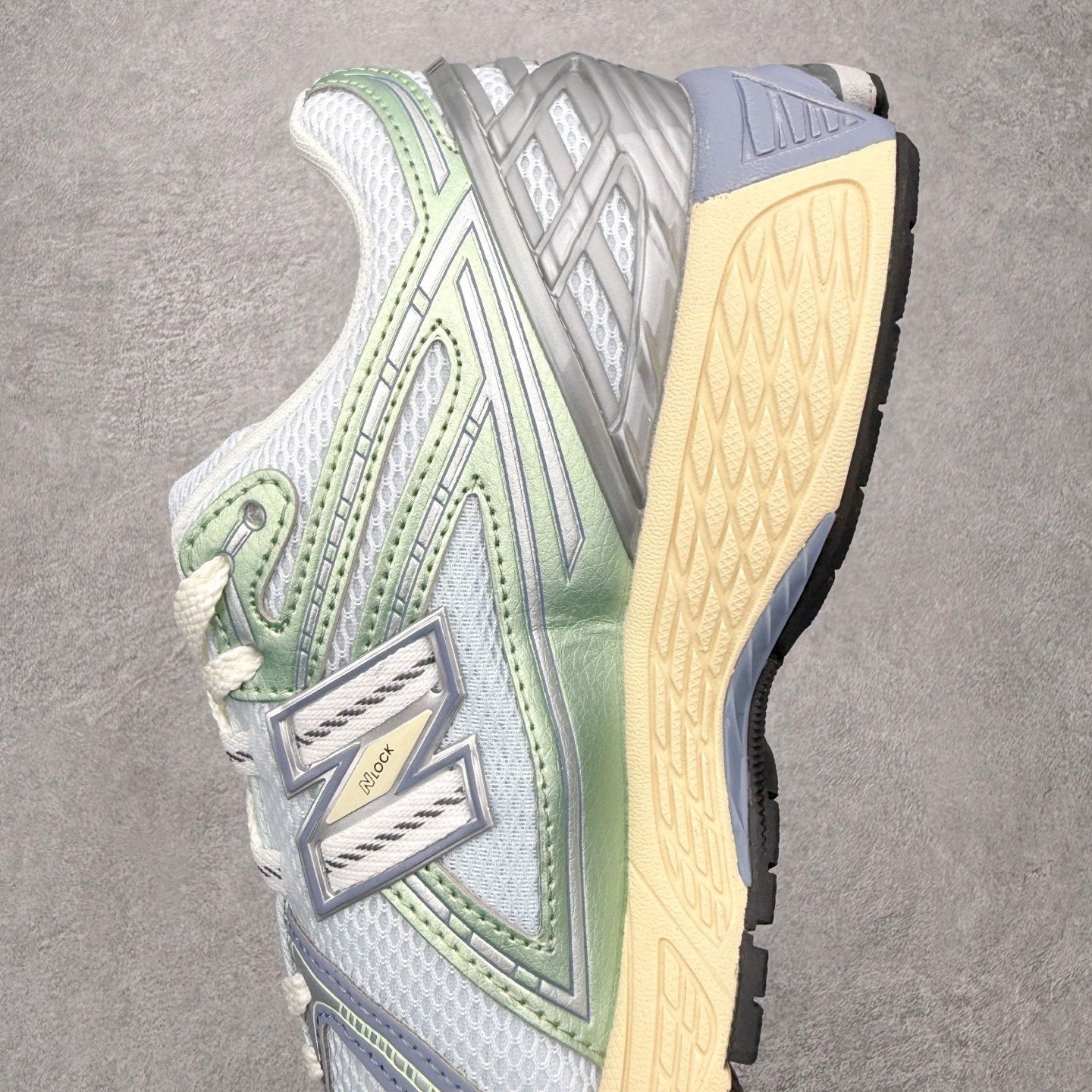 New Balance M1906R NB新百伦系列复古老爹风休闲运动慢跑鞋 日韩出口特供订单 全网最全