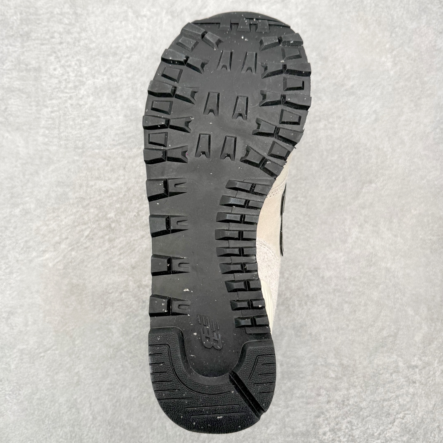 ＃DT纯原 New Balance NB574 新百伦系列复古运动跑鞋 材质细节鞋标处理与正品无差 原版