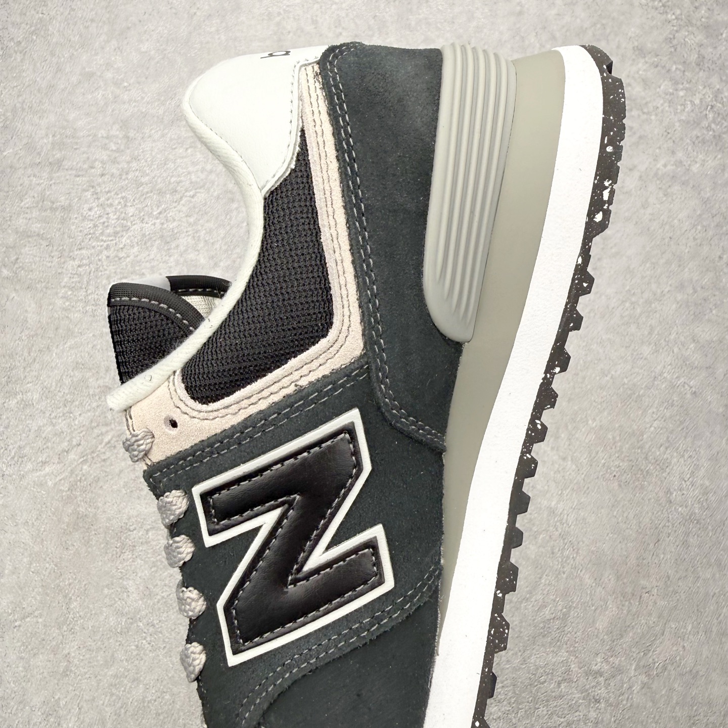 ＃DT纯原 New Balance NB574 新百伦系列复古运动跑鞋 材质细节鞋标处理与正品无差 原版