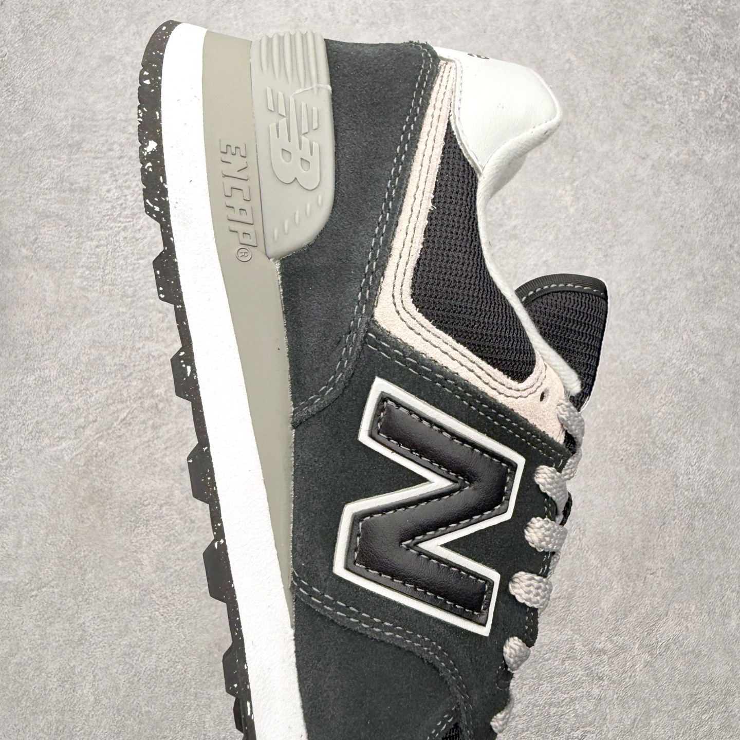＃DT纯原 New Balance NB574 新百伦系列复古运动跑鞋 材质细节鞋标处理与正品无差 原版