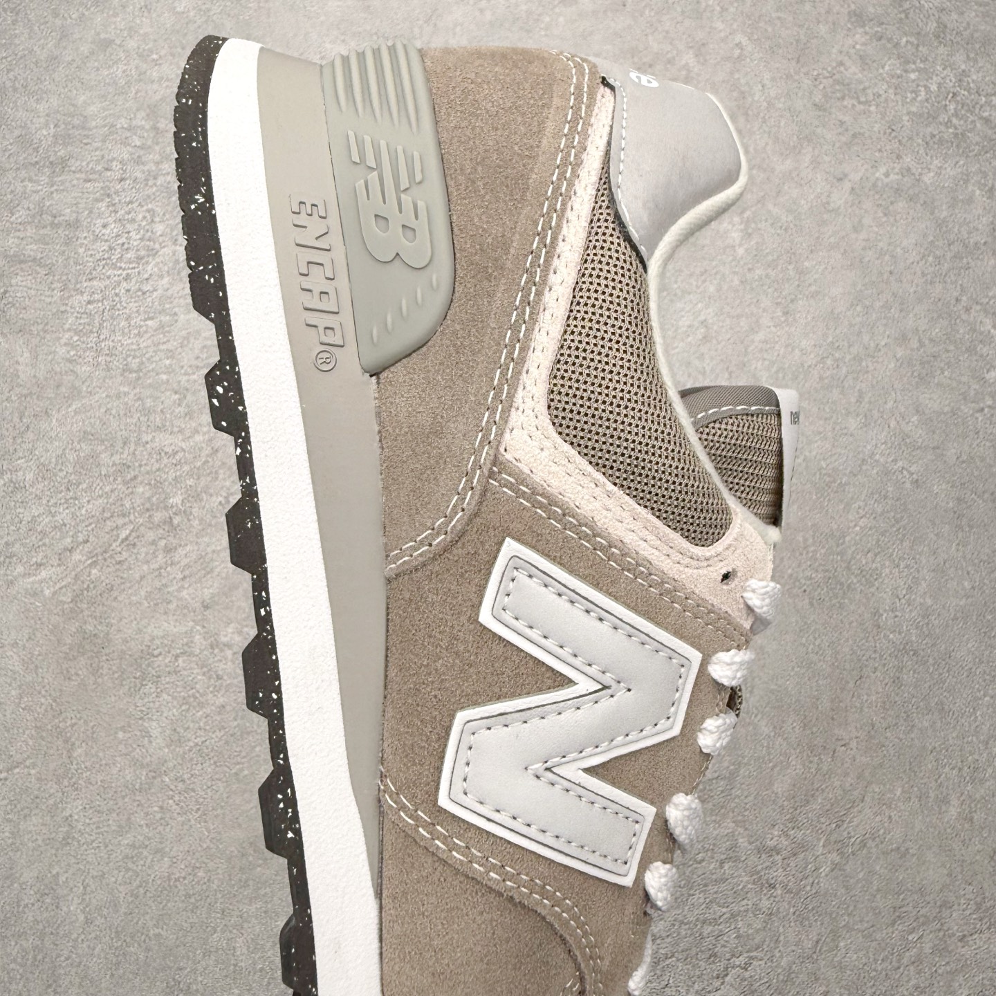＃DT纯原 New Balance NB574 新百伦系列复古运动跑鞋 材质细节鞋标处理与正品无差 原版