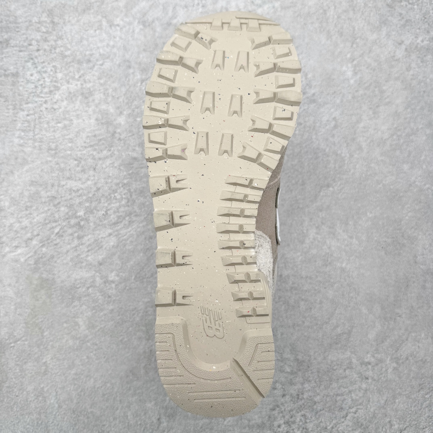 ＃DT纯原 New Balance NB574 新百伦系列复古运动跑鞋 材质细节鞋标处理与正品无差 原版