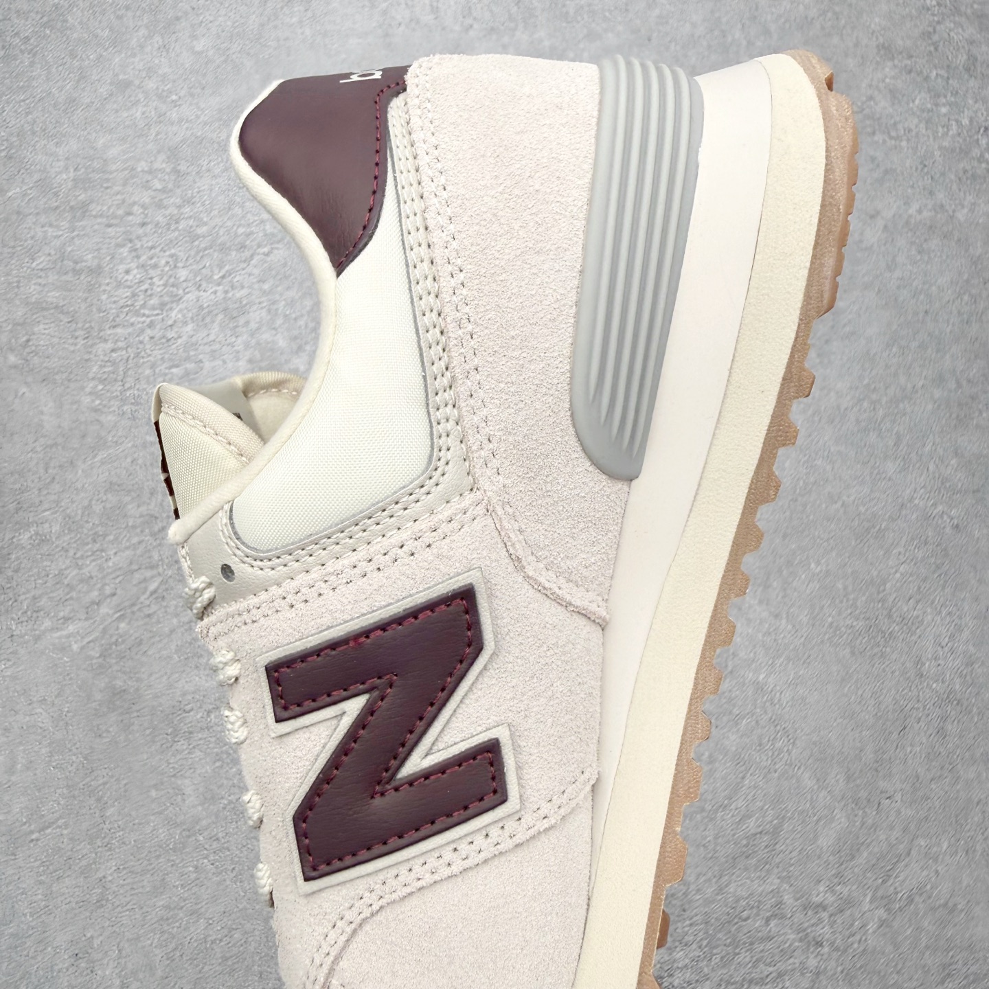 ＃DT纯原 New Balance NB574 新百伦系列复古运动跑鞋 材质细节鞋标处理与正品无差 原版