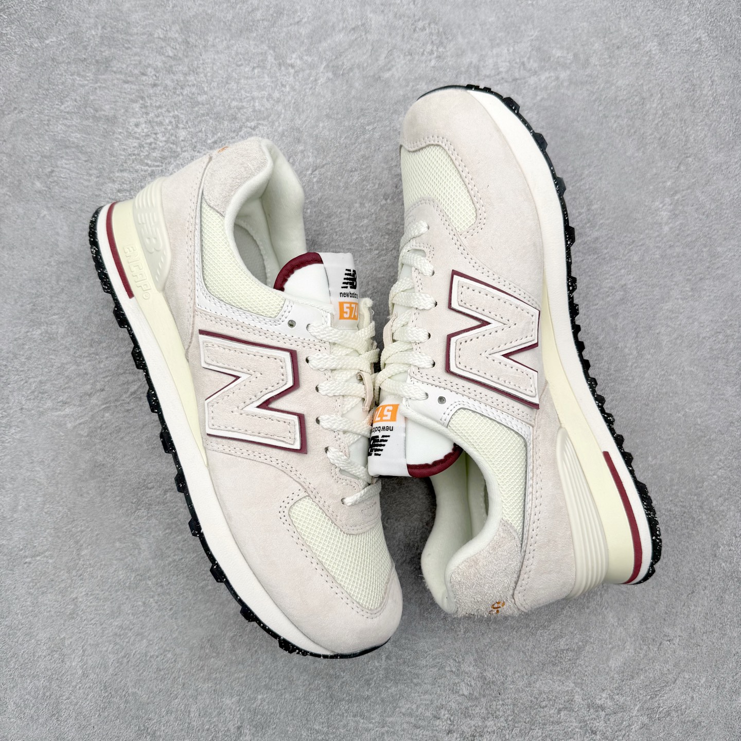 ＃DT纯原 New Balance NB574 新百伦系列复古运动跑鞋 材质细节鞋标处理与正品无差 原版