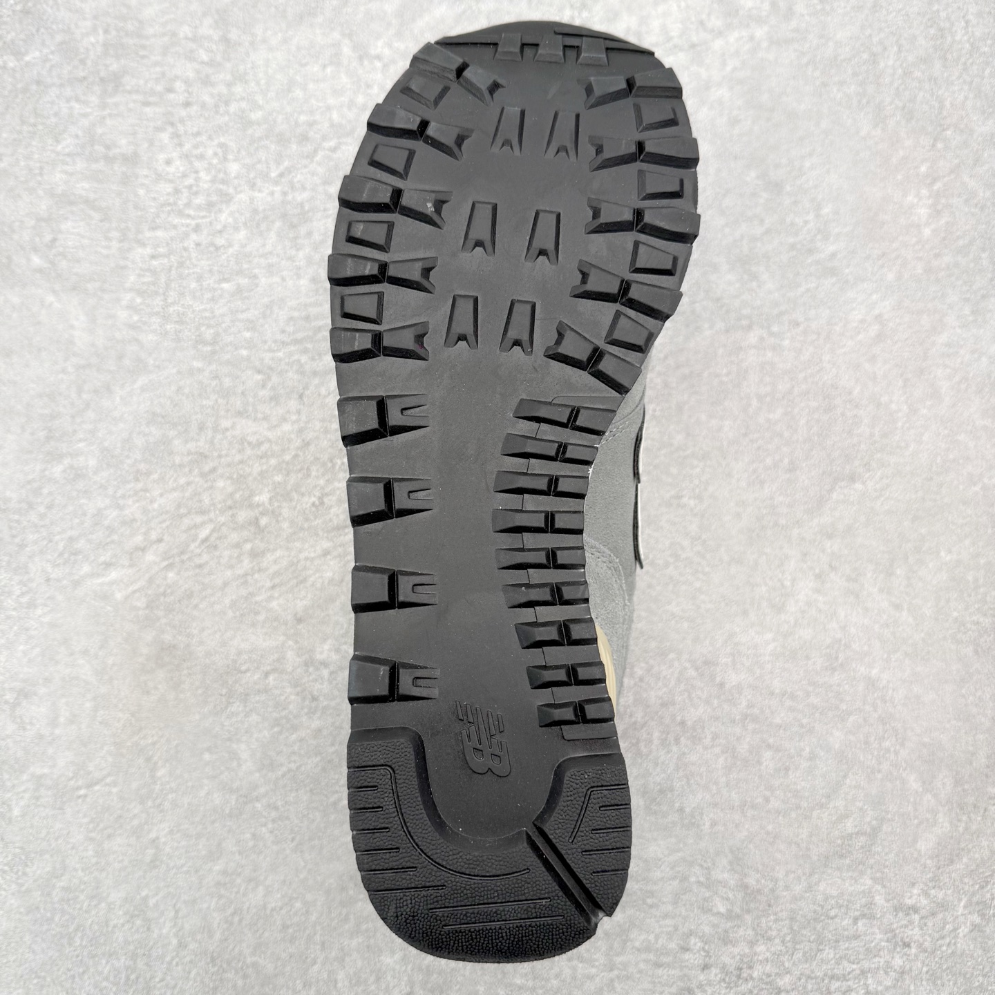 ＃DT纯原 New Balance NB574 新百伦系列复古运动跑鞋 材质细节鞋标处理与正品无差 原版